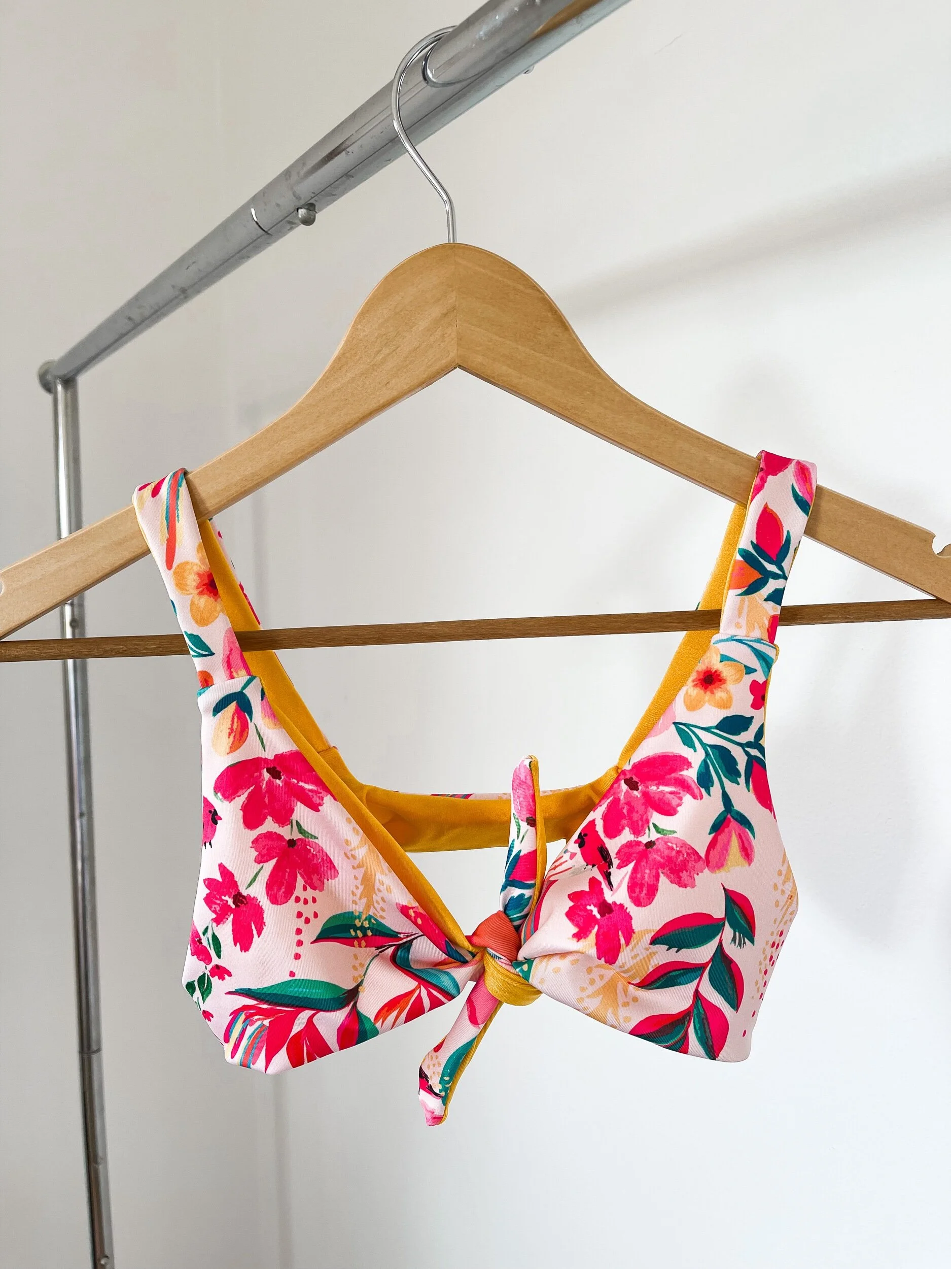 C3896E67-8477-4477-B986-8A9970A72C69