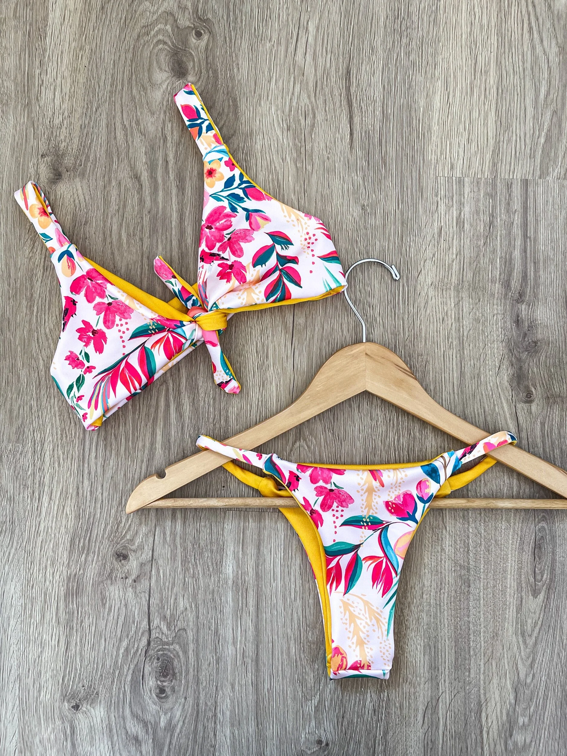 C441F1C9-828A-426A-B0C9-09101F0C4853