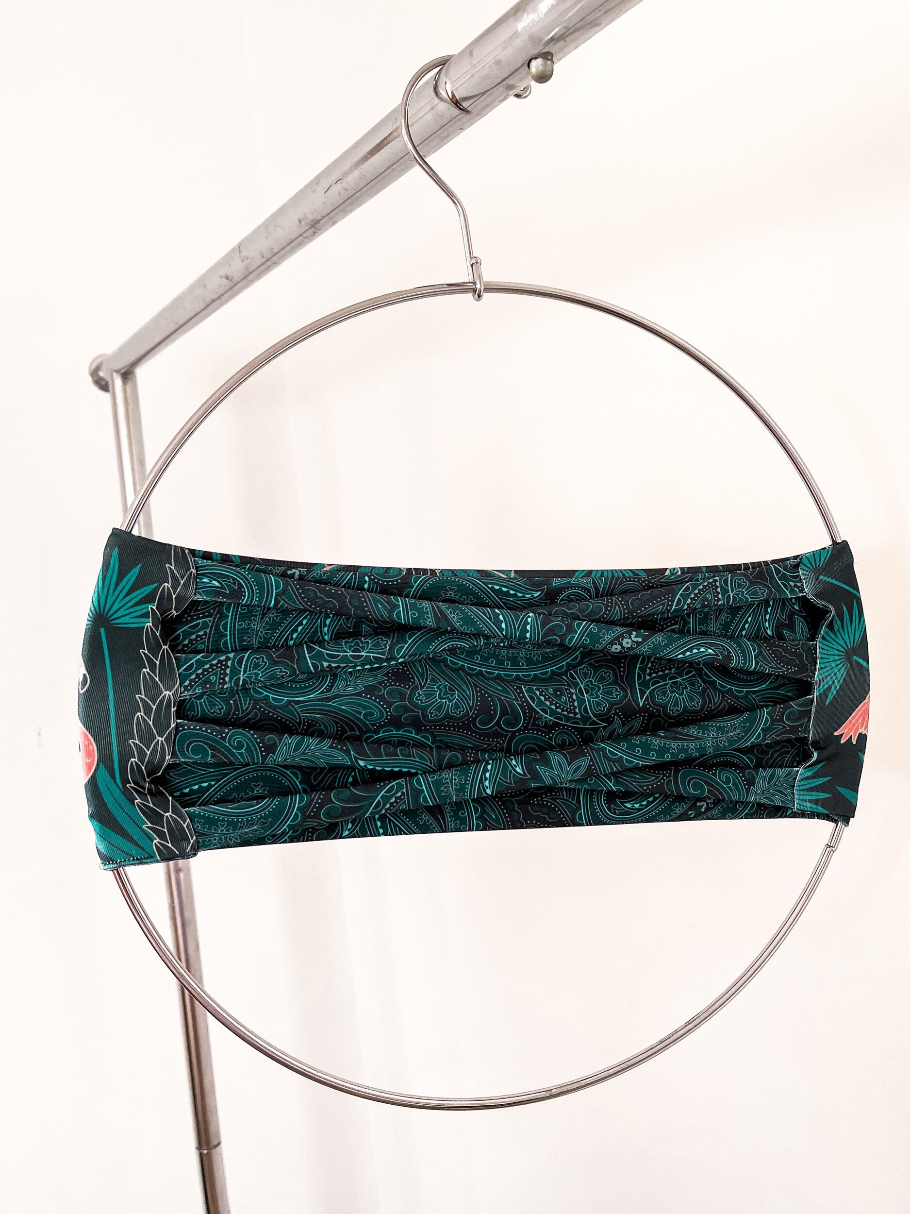 B393B660-6E3B-4FBF-A1B3-2DF34D66A6B0