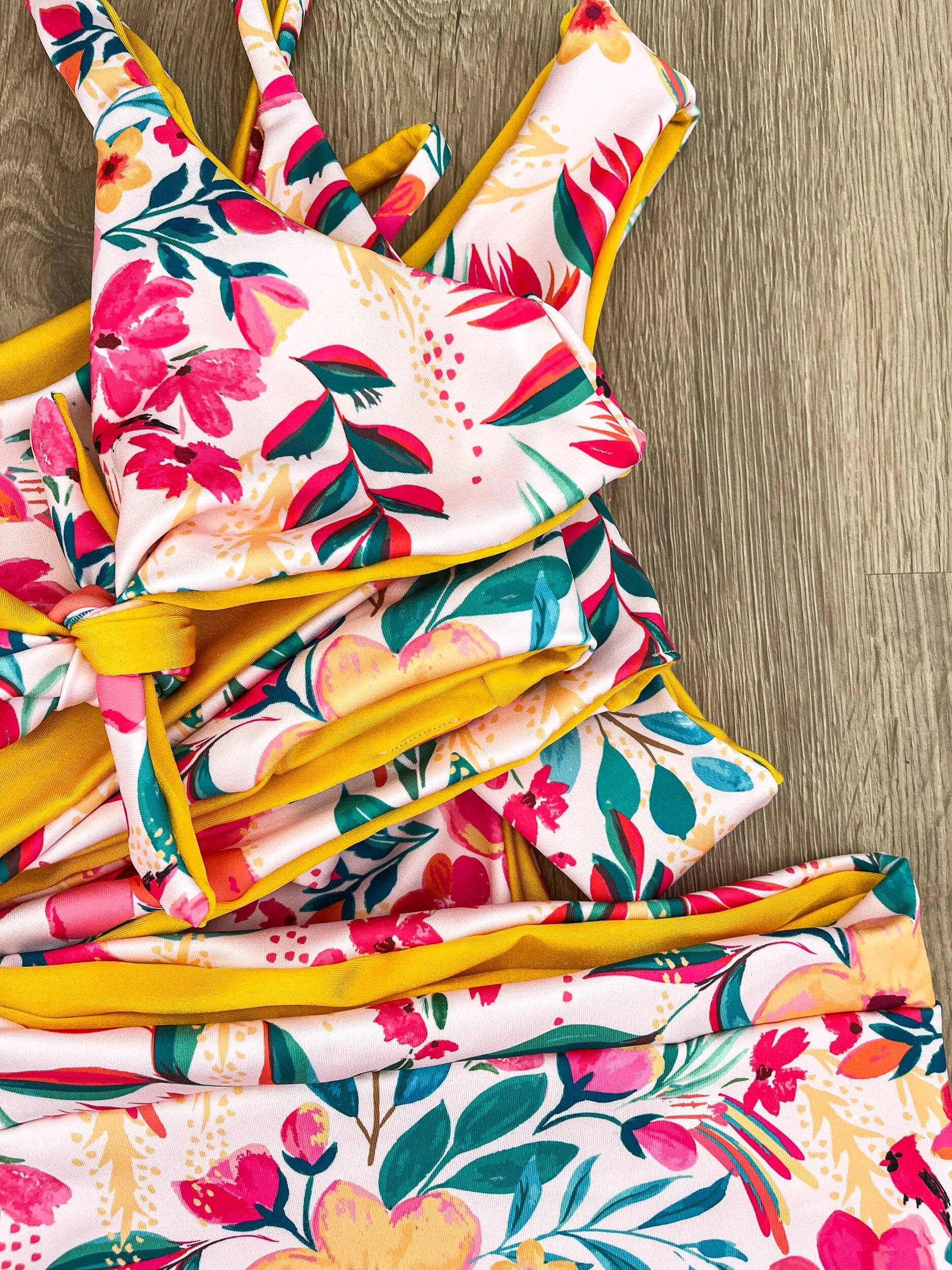 AF4AF1D6-B3D0-40BE-B61E-90CED977F329