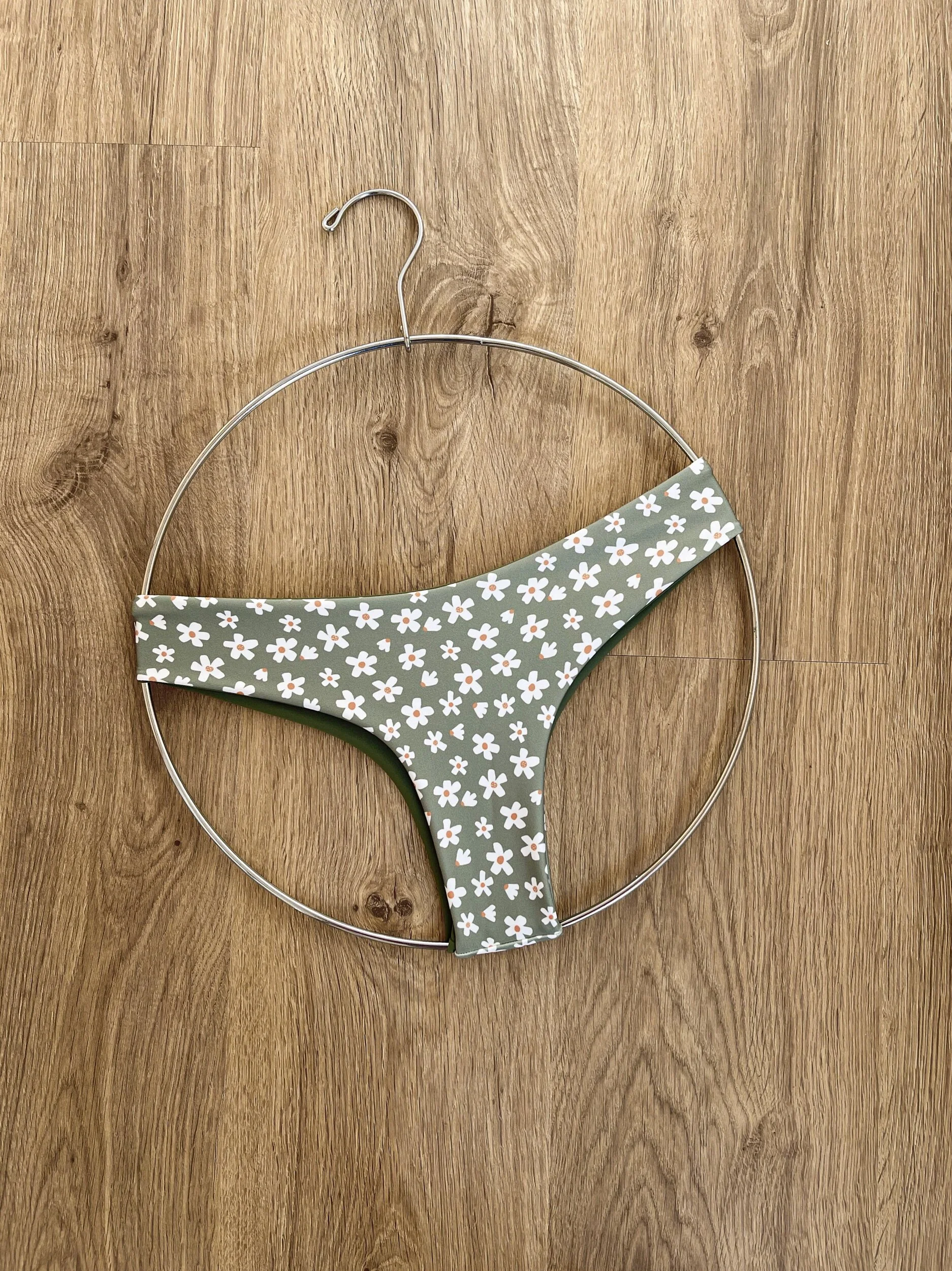 16963CEA-2C51-40DF-AC56-909156352101