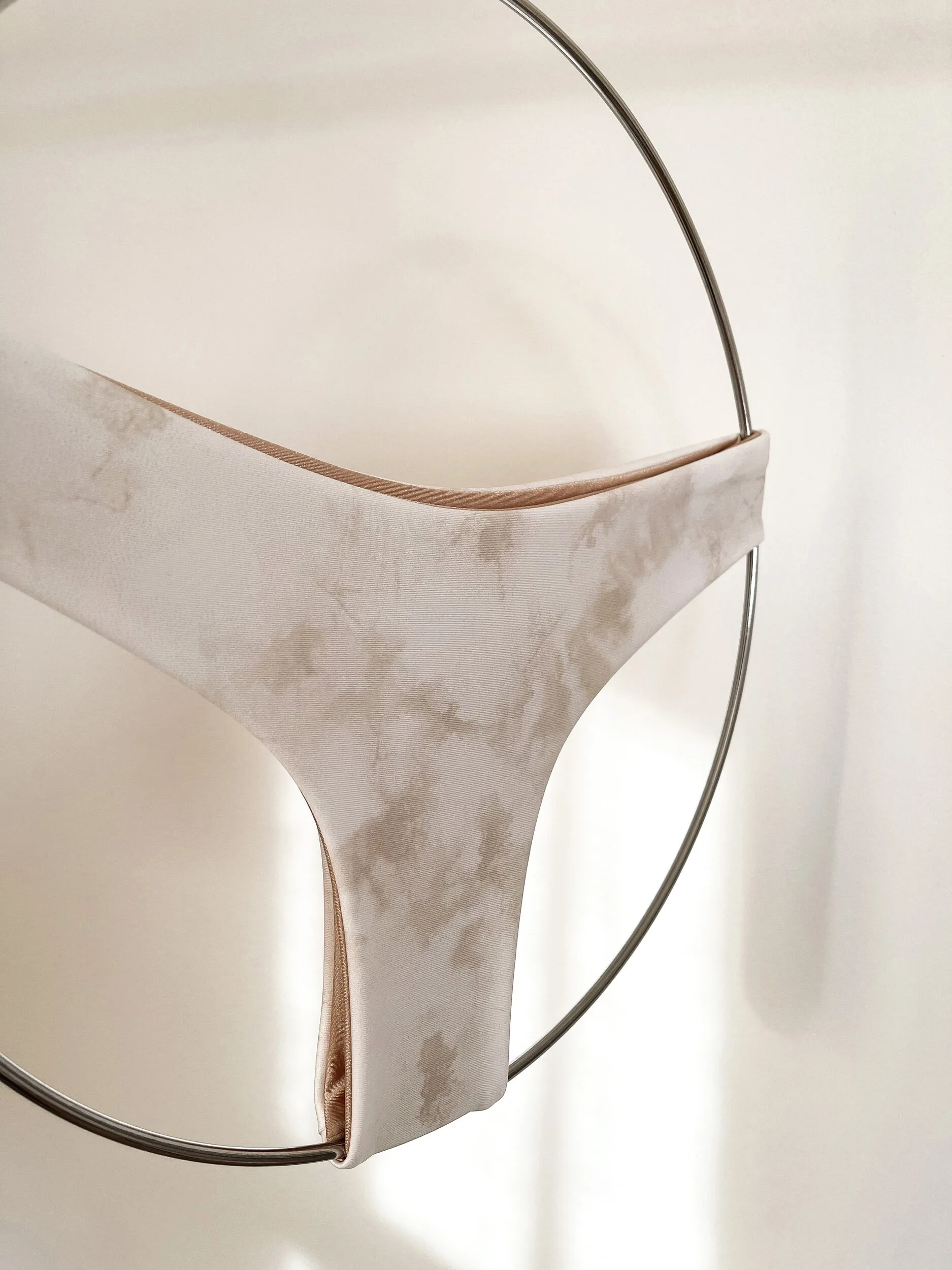 ACB0E781-7C02-4263-BA36-3CBB0C0ACD04