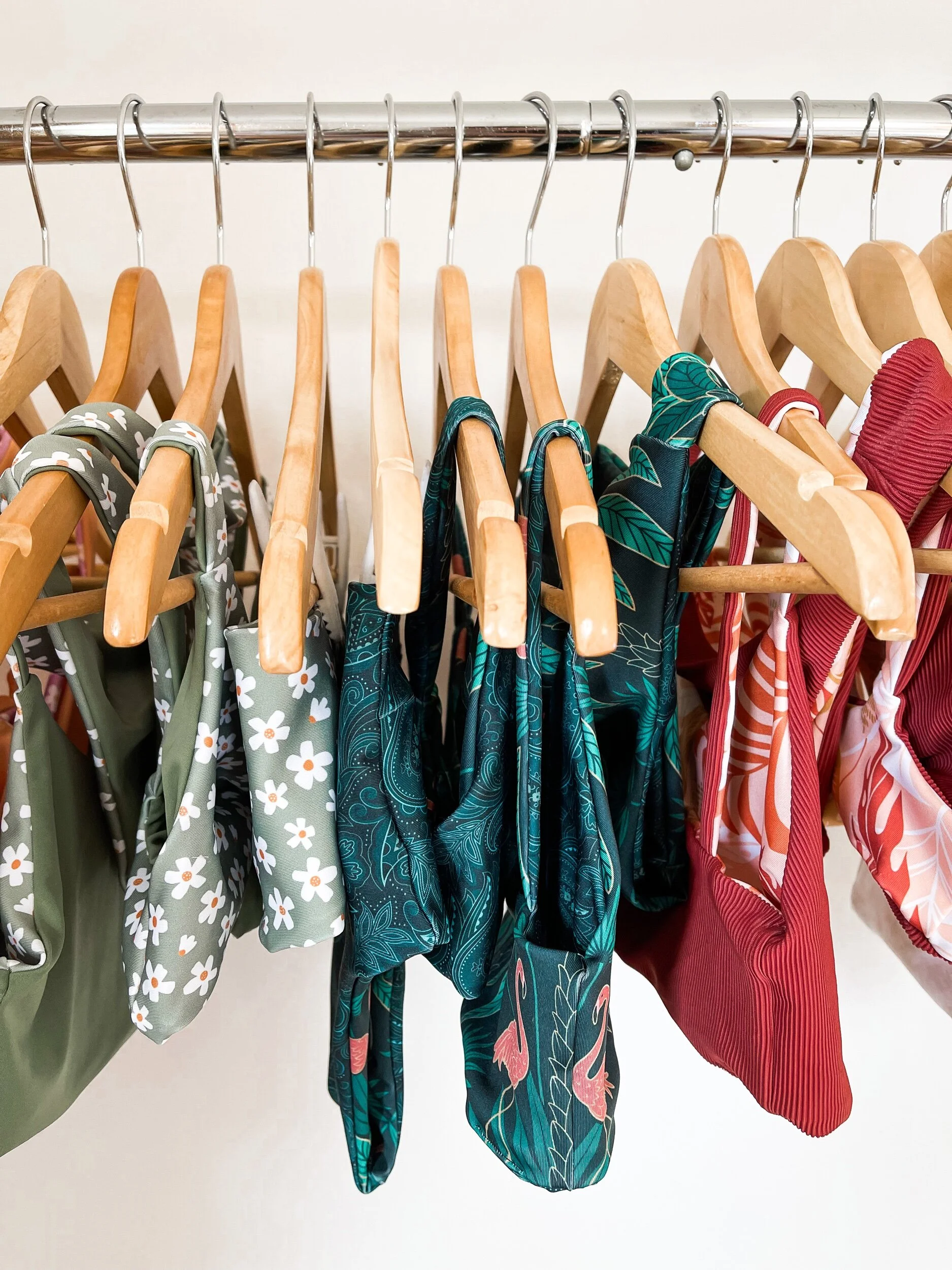 2ABFB244-D263-4BF6-87C5-DA7AA87FCB4E