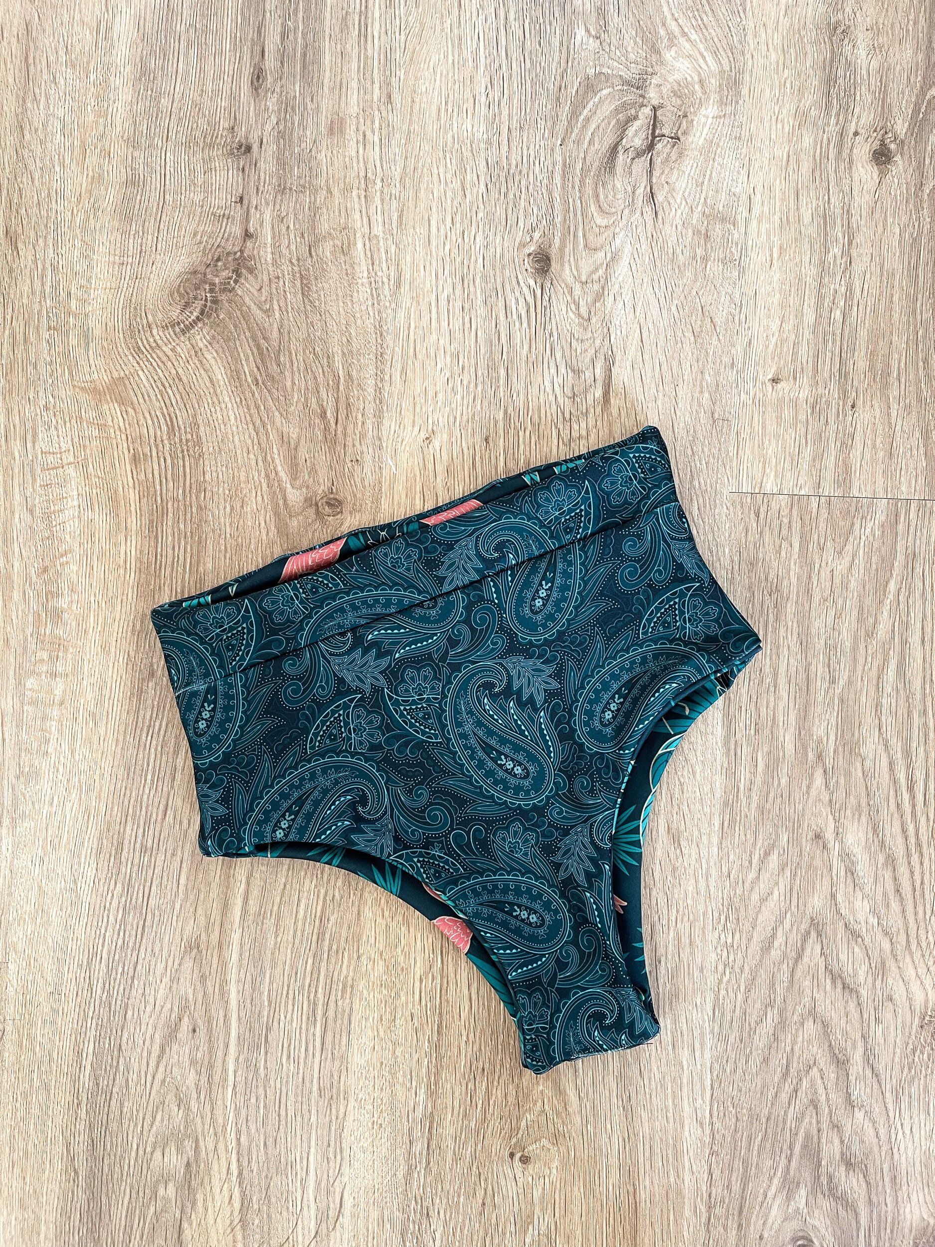 51CF6AD3-B181-4923-821E-2674673F8C13