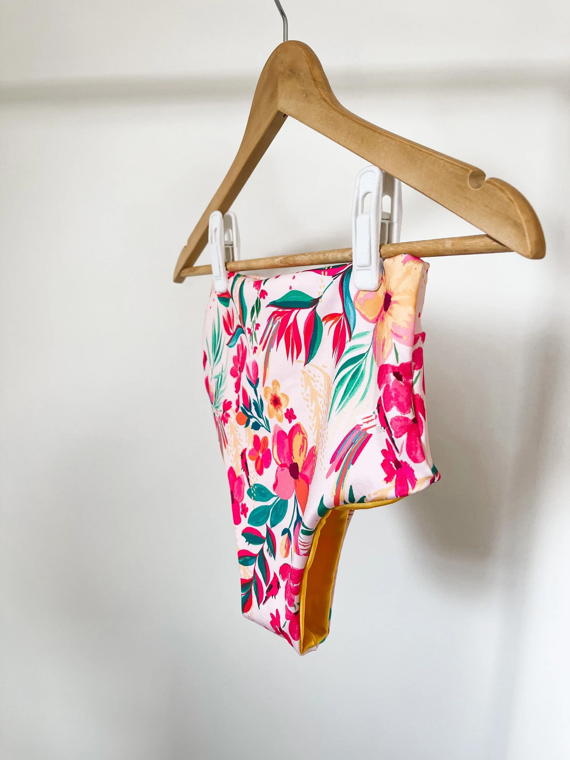 CF93F1B1-D63A-43A9-A14E-D87CF7F04249