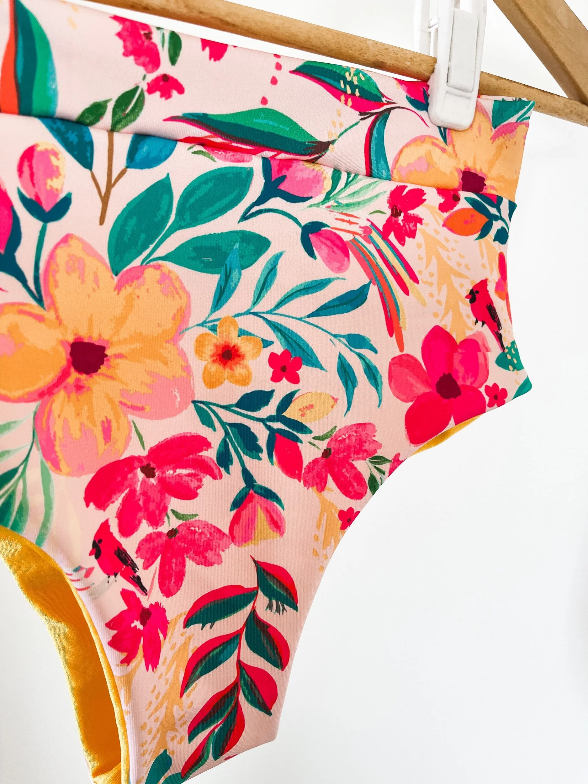 EC409E9E-C1E0-4C3E-9E56-DE3823EC34CC