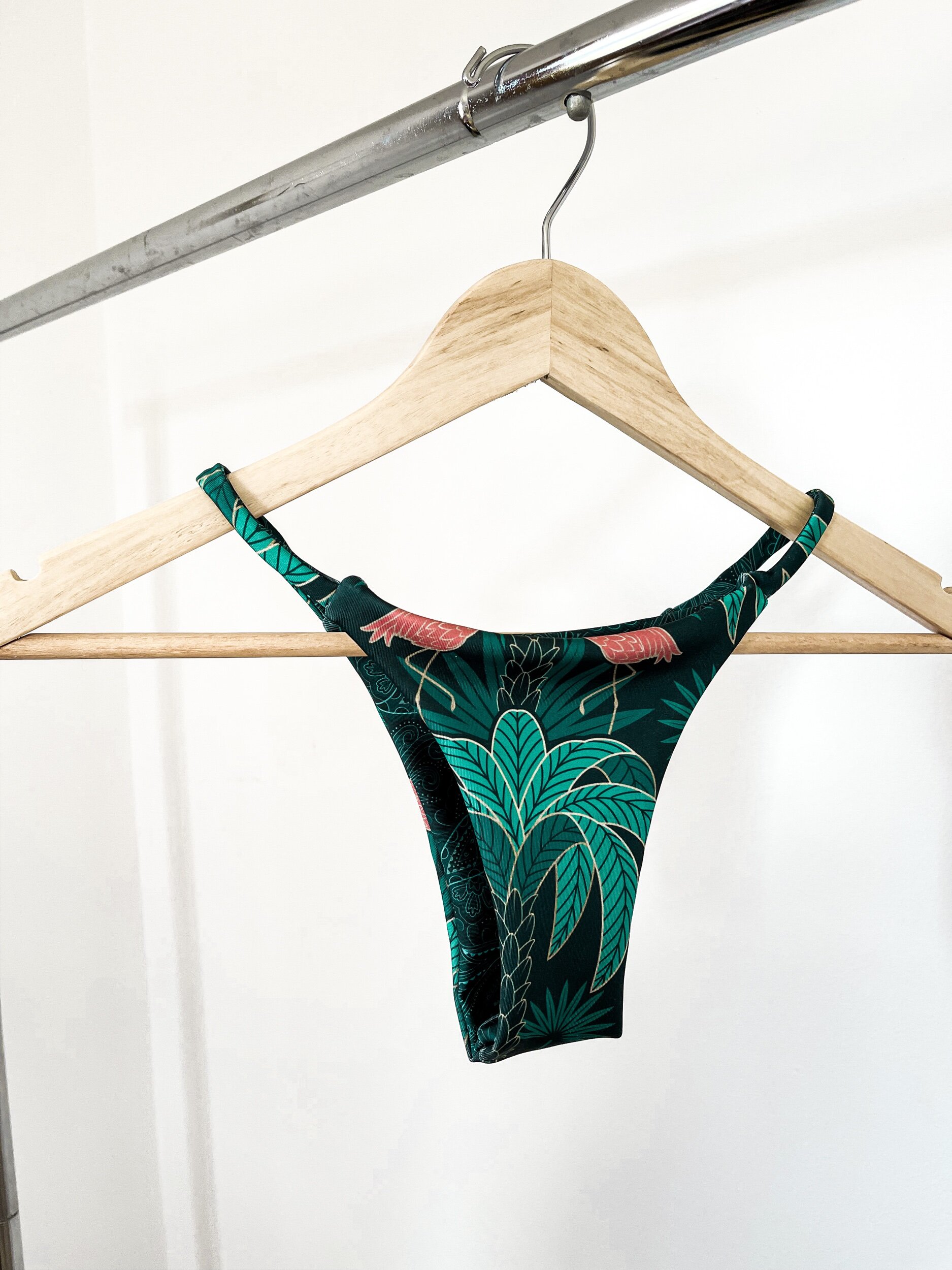 2EA9D52A-F430-4C51-BC34-51F4C932850E