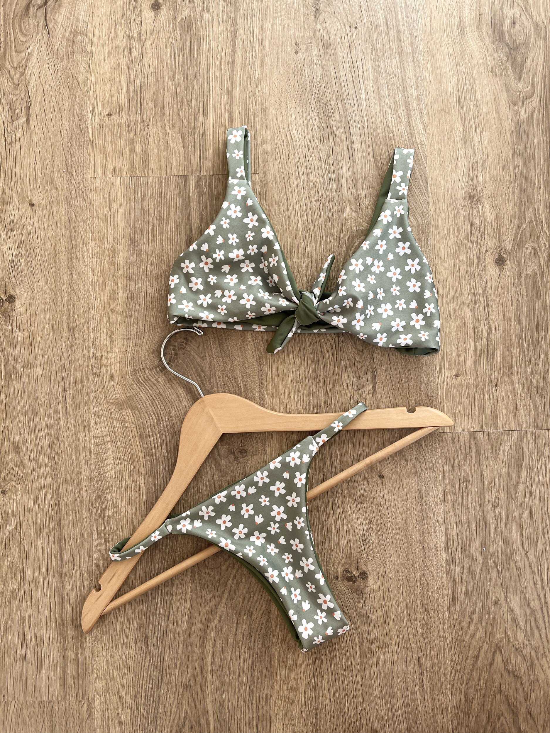 6D76AB1A-C7A1-429D-9AE5-8E302B250D96