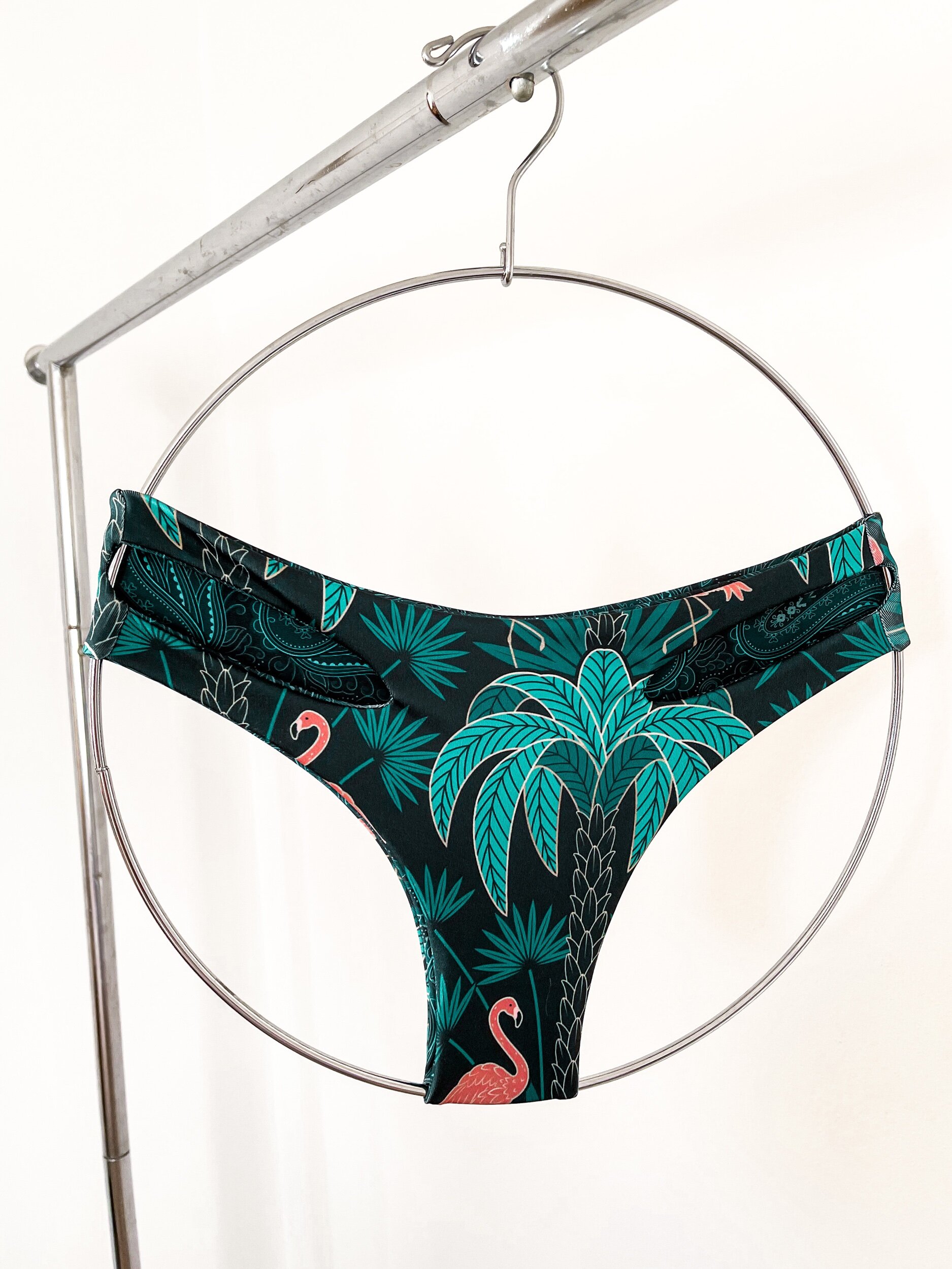 5D9B7F0A-568B-4724-A09A-51AD318CAEFD