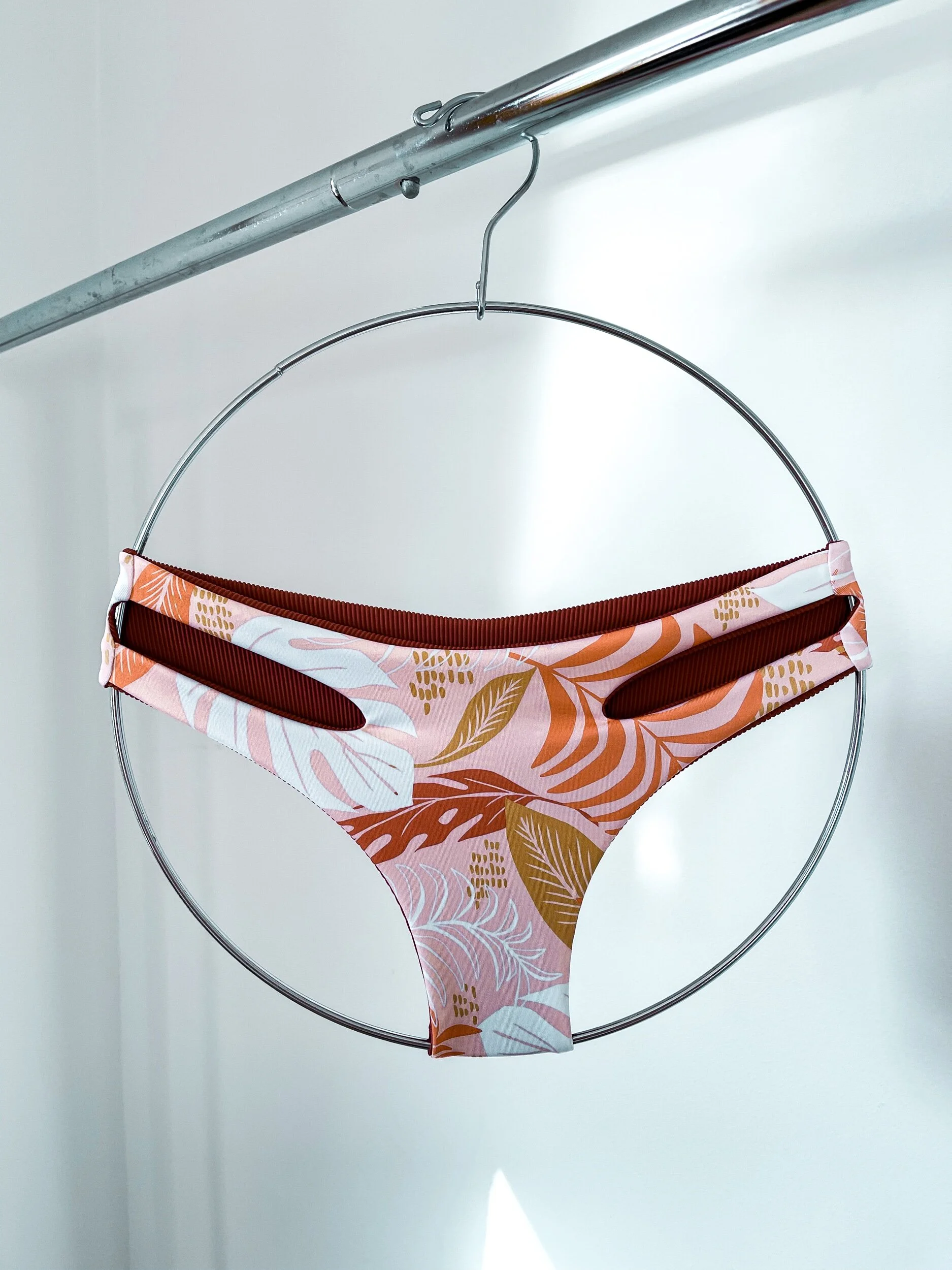 6907134D-4ED6-412B-A67A-4A2B1A690D24