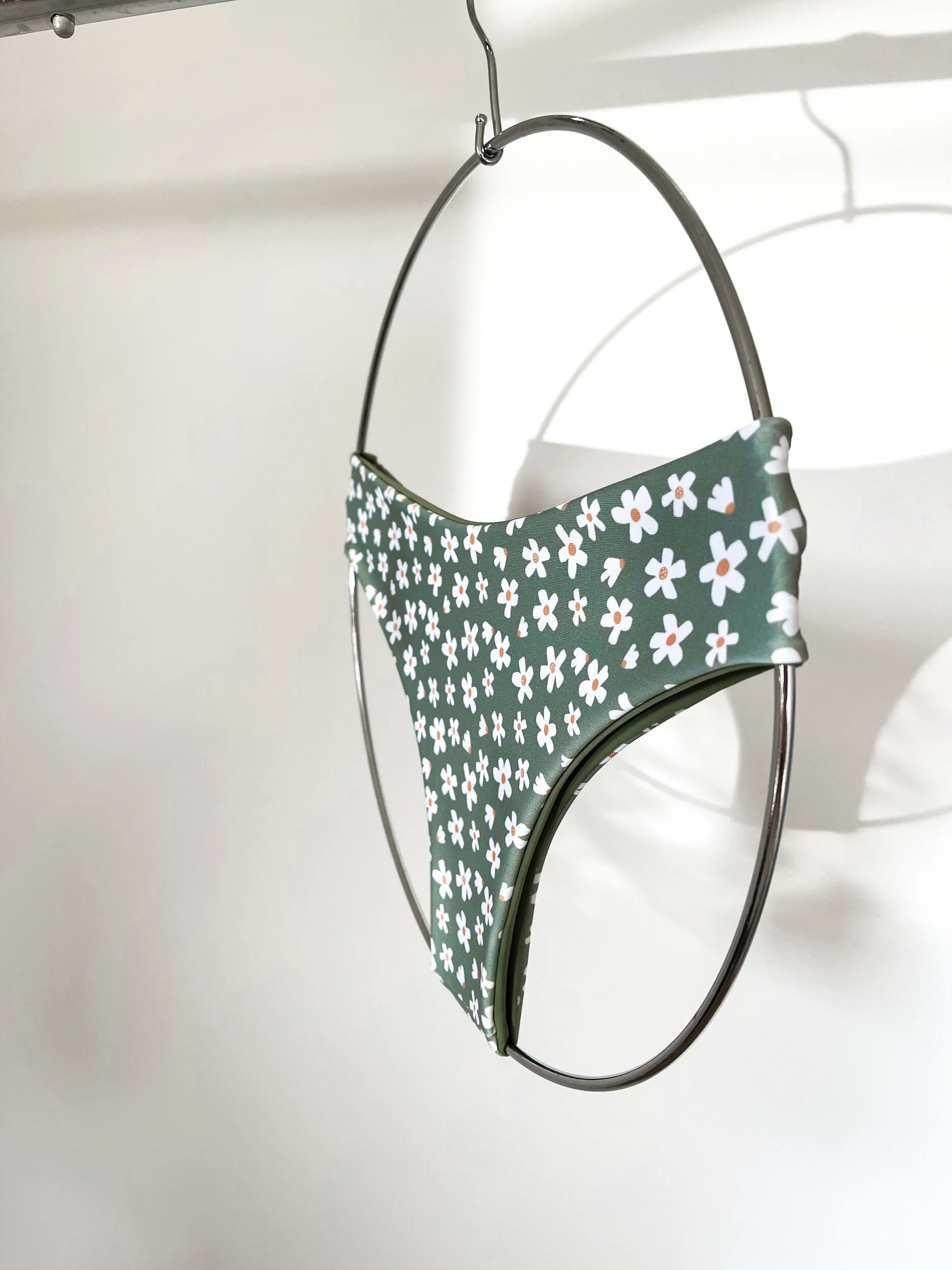 4E37CA6C-274A-4B59-BE08-4B903DA0A7AF