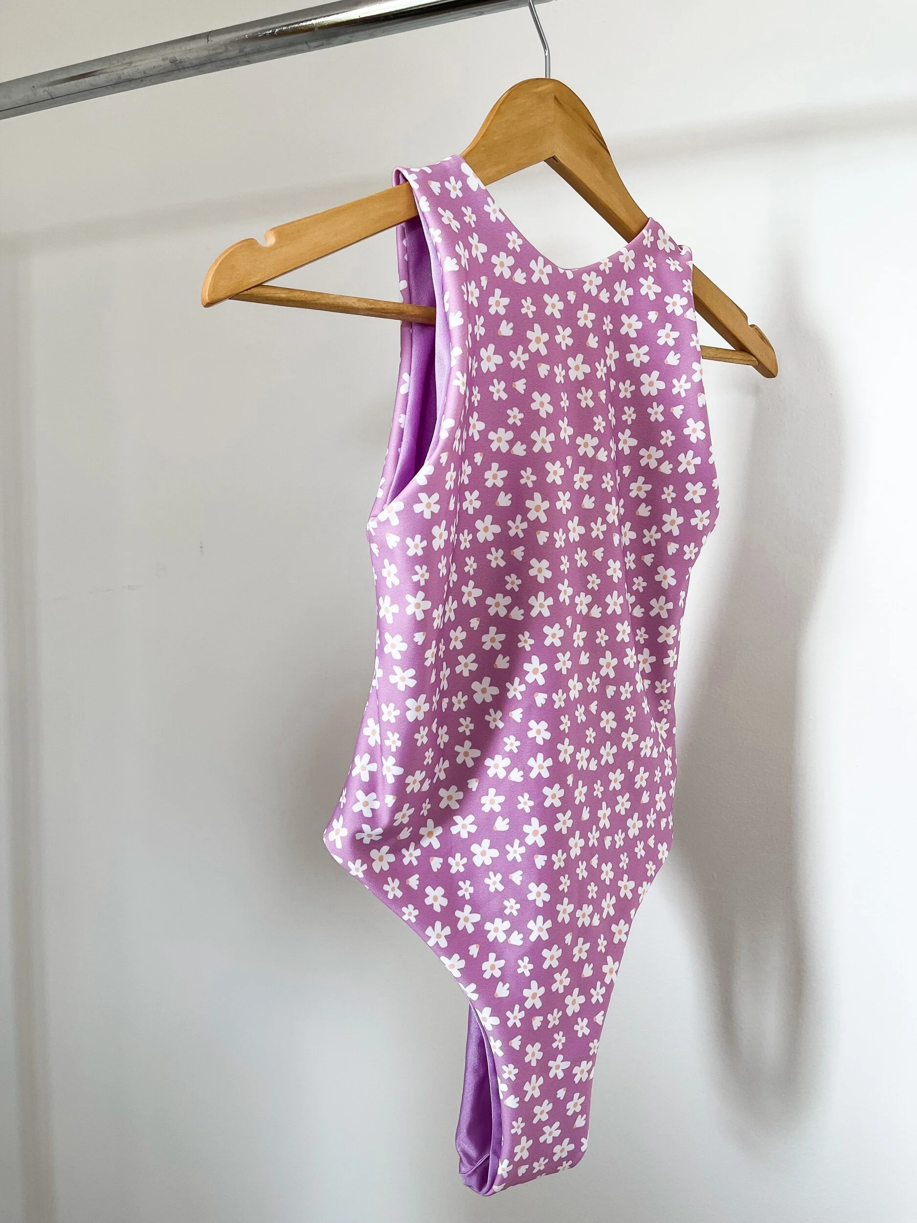 A4BCBD25-A6FA-42B0-8B5F-815CA7FE105A