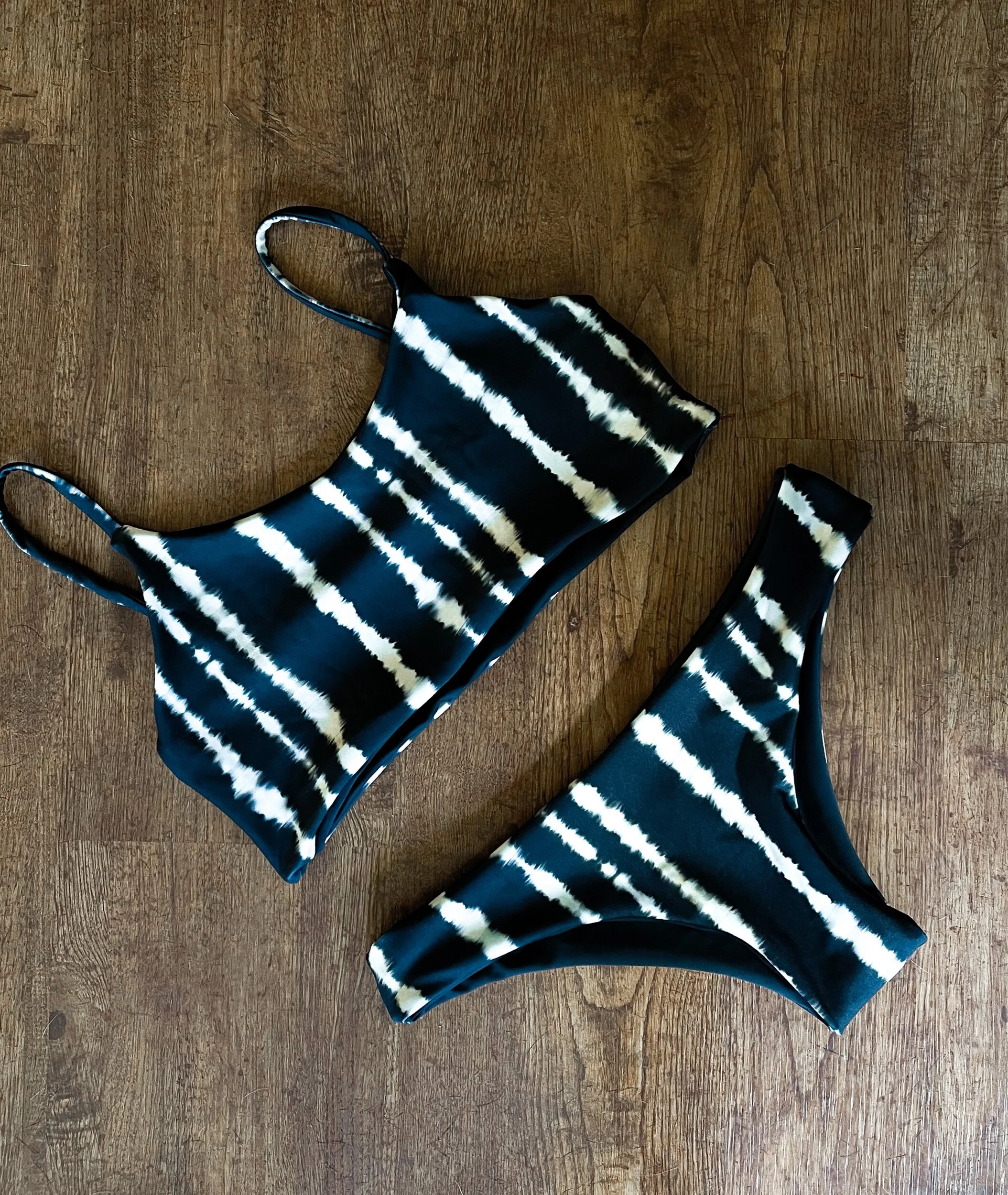 92A92792-F740-4B2C-9B0E-E39F4C9AF40C