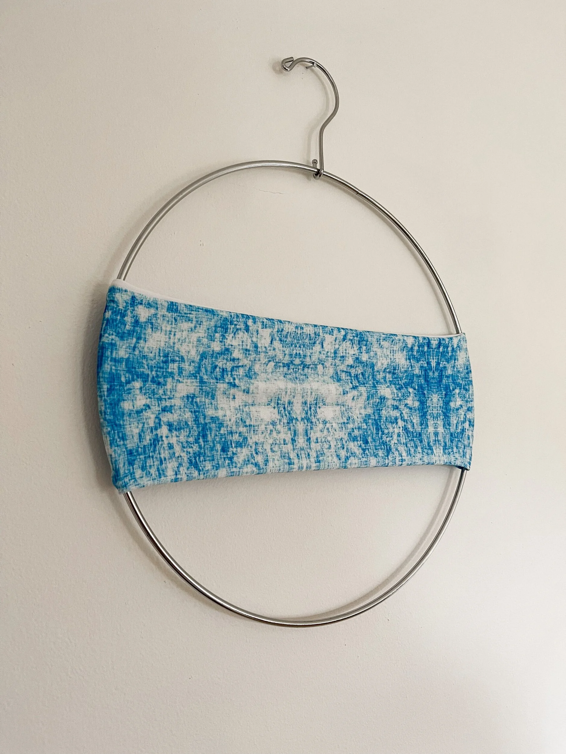 384FB415-70CD-4D52-B543-B8ECF8102F5C