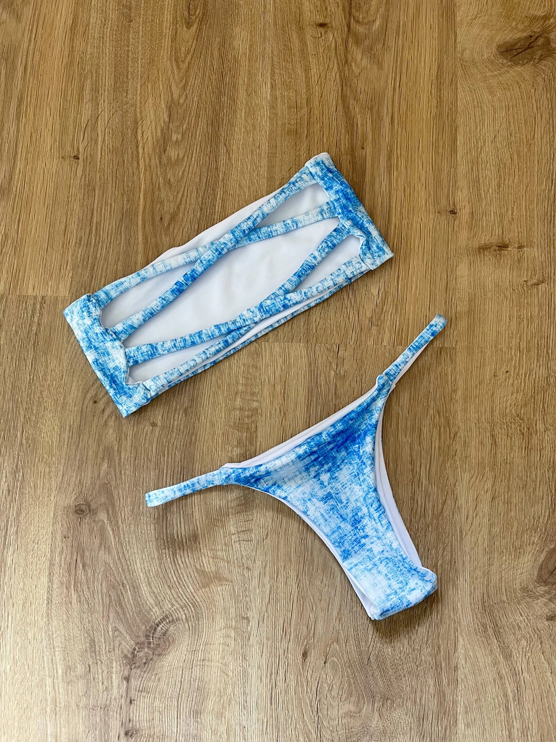 F4420DE6-E5CE-426F-A782-7F5A33A9D57F