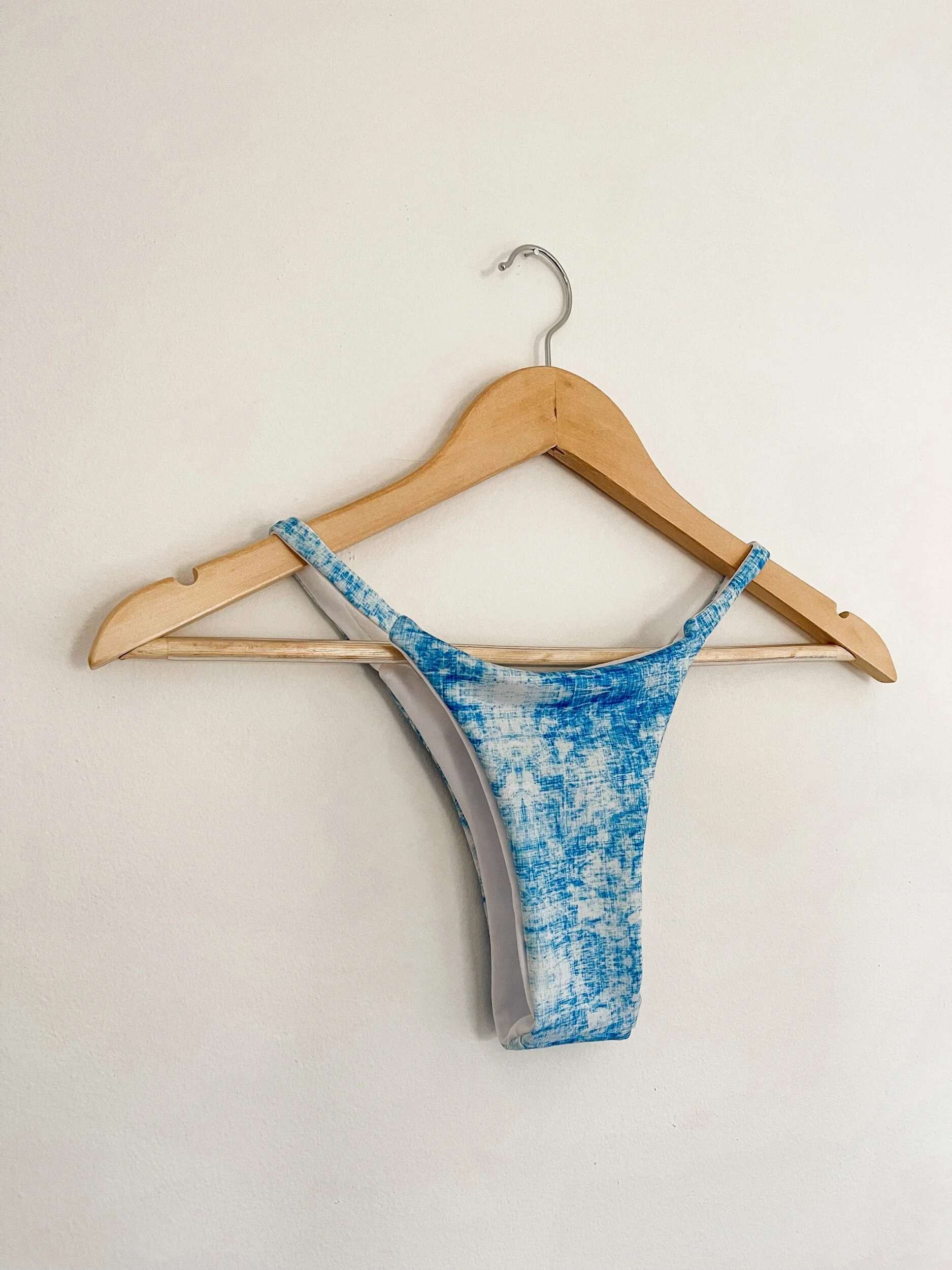 1771833F-477C-43DF-BF07-36525D6EA33E