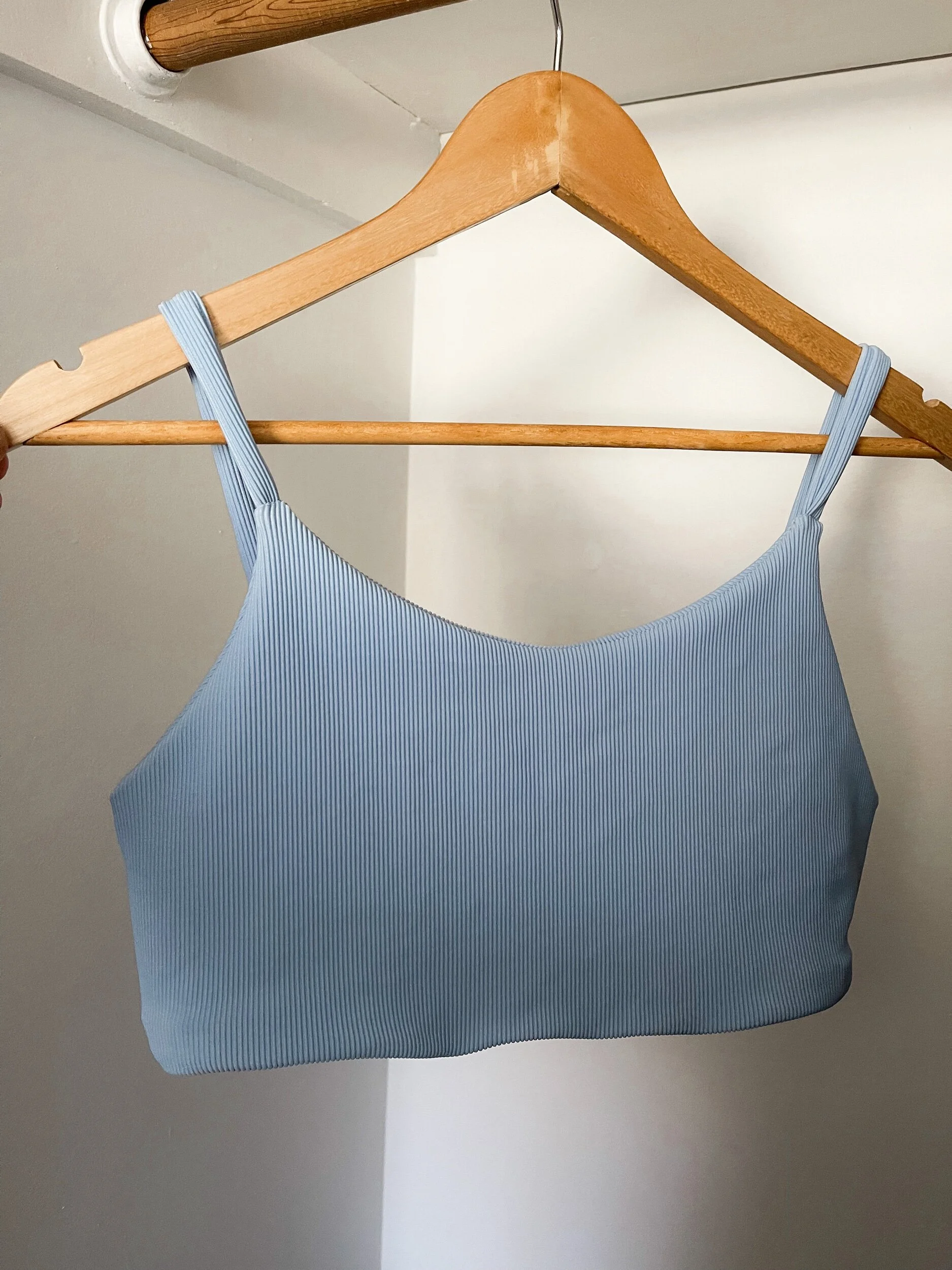 688D9502-5647-4E7C-9220-58E0BB327DAD