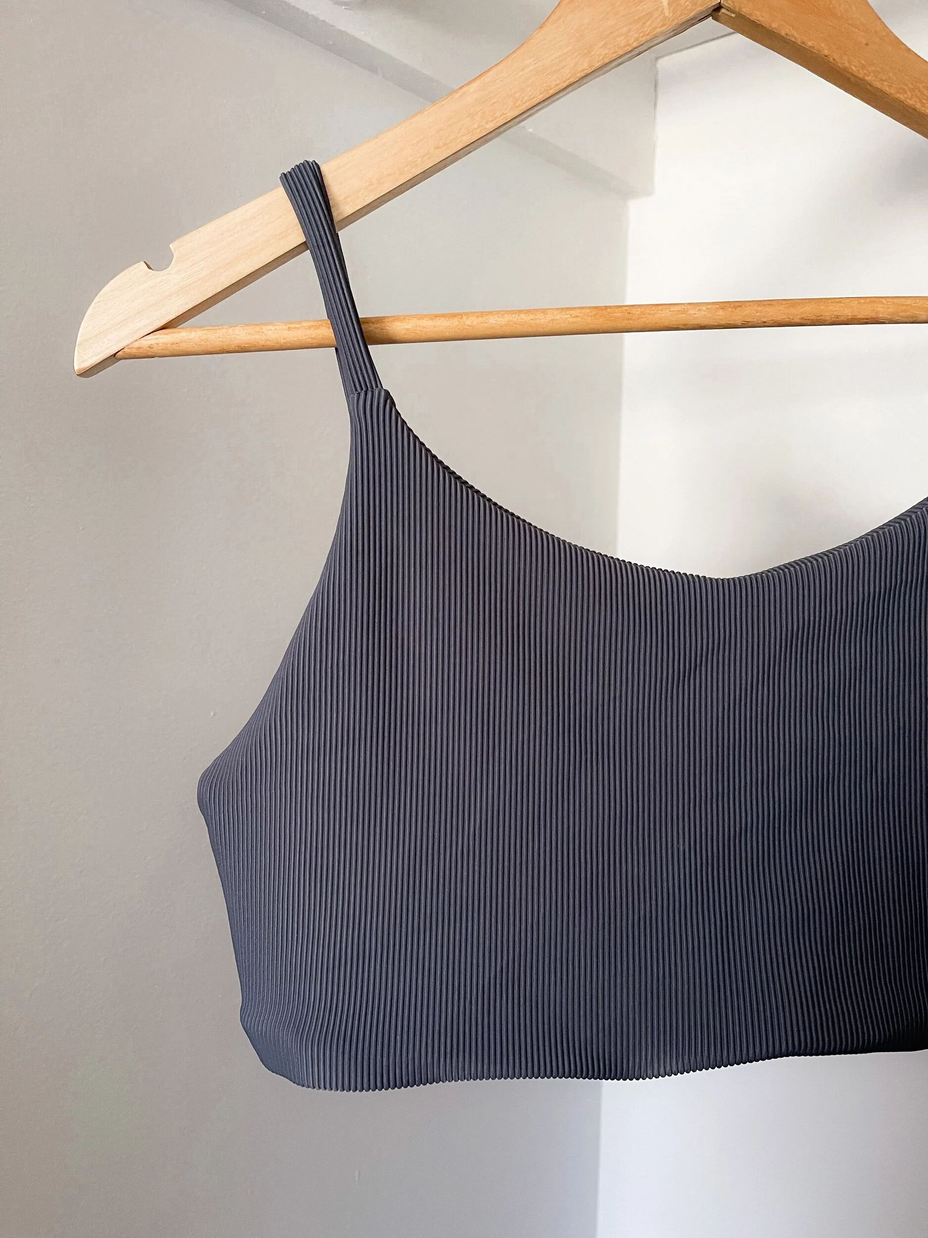 0F8D0FCB-D228-4E38-A3E3-8D4A67359FFB