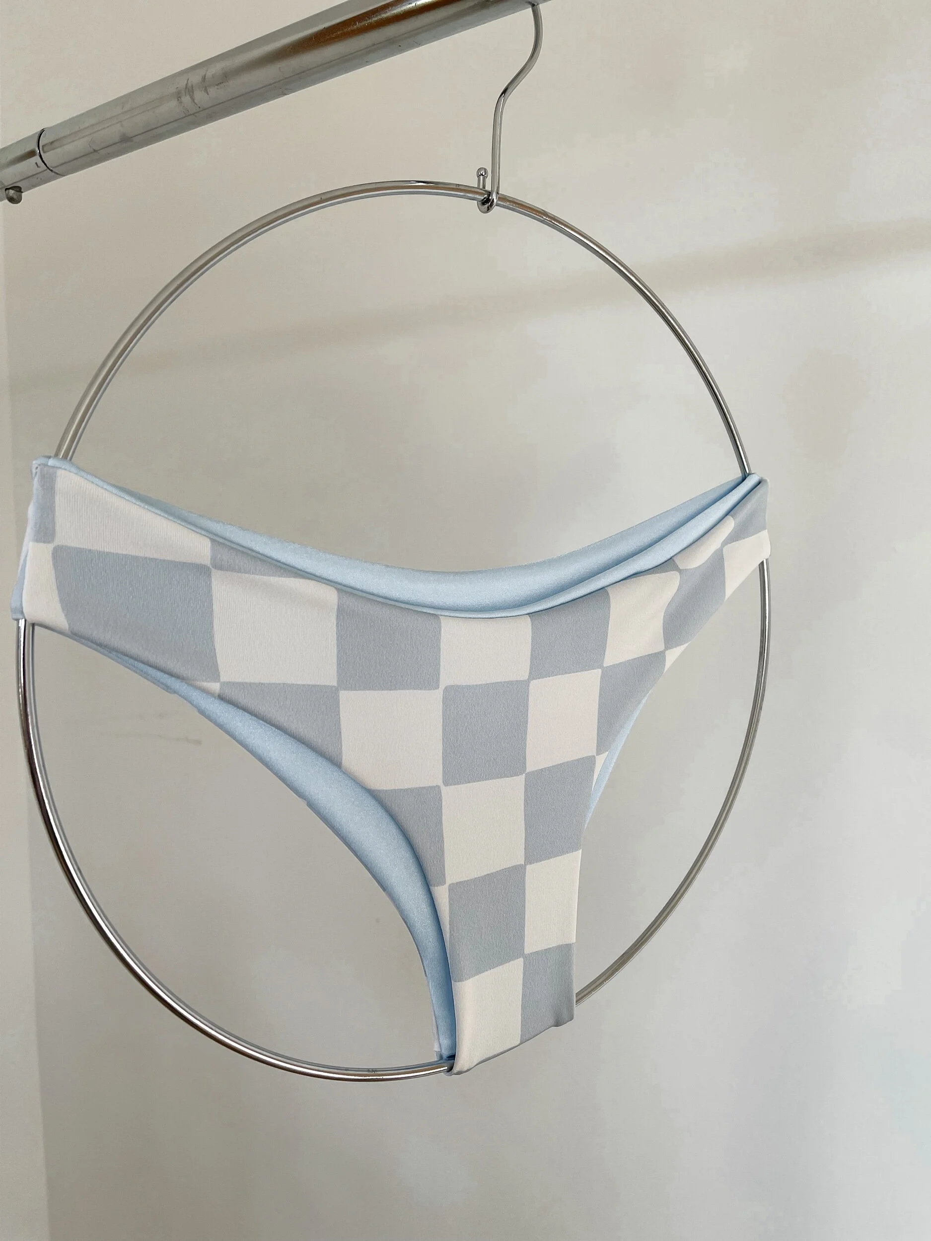 D8A2B7DC-81F8-40A3-943F-171C0F4A8CEF