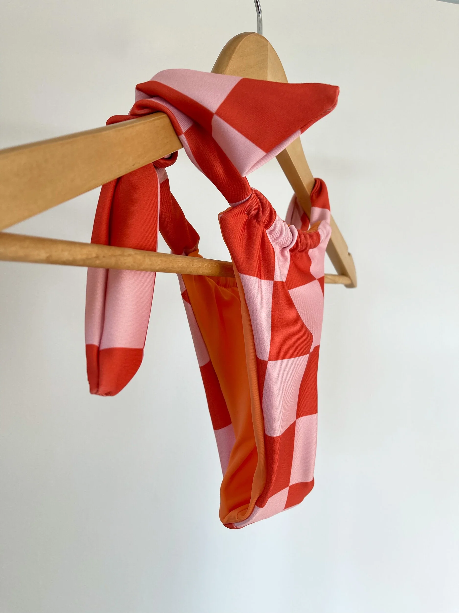 D543AC26-6DB7-40EA-8EB5-B7124822B0DD