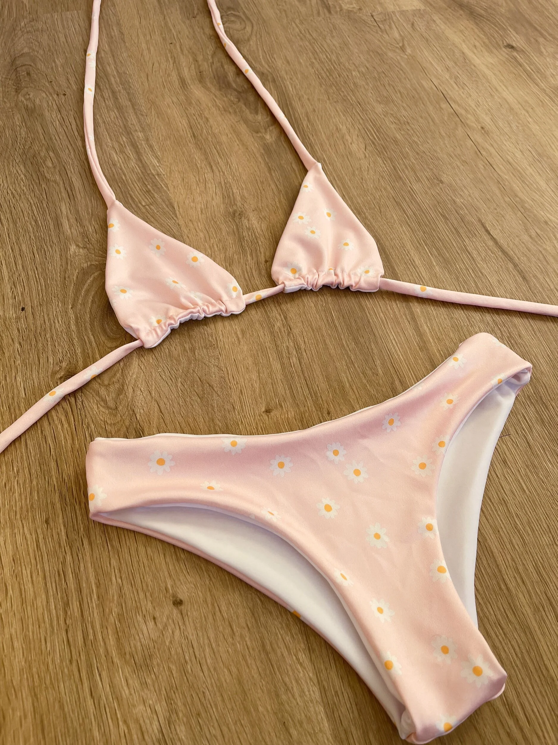 605DCC91-ADE5-40DF-ADB2-9CA60A06D775