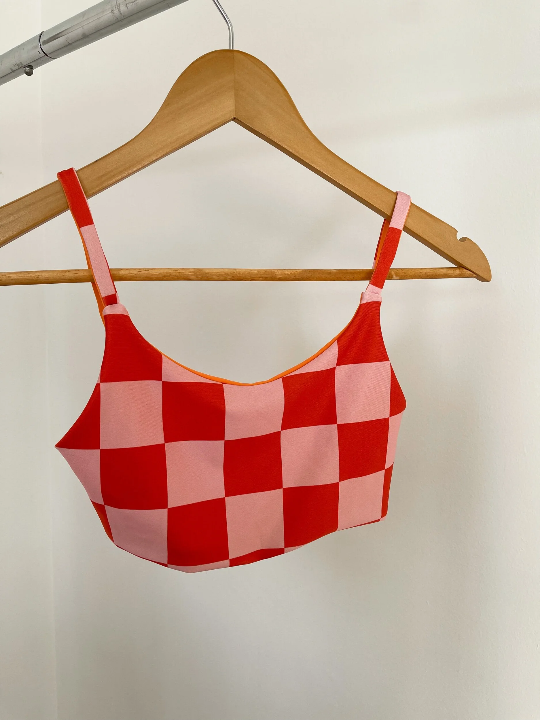 D8948E52-CAD7-43BE-92AF-627F30B941B8