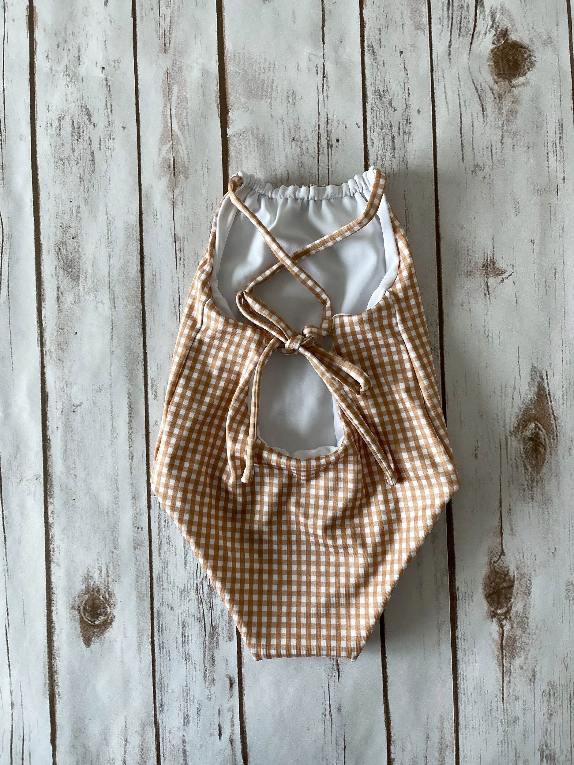 FCDA3142-6748-4988-8A92-EA538BD78626