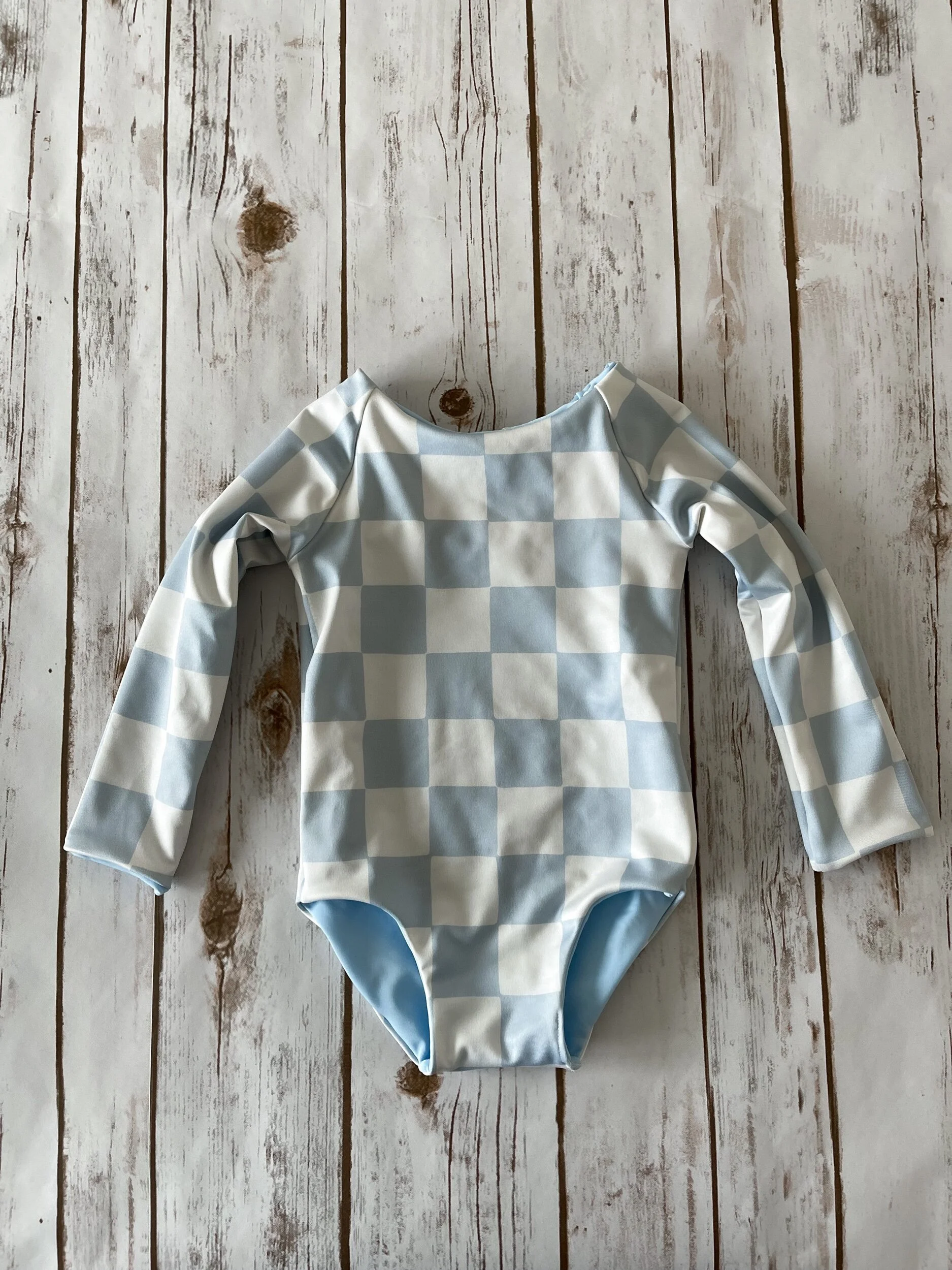 5AED7302-5931-4C77-9F1C-276E181E4BFC