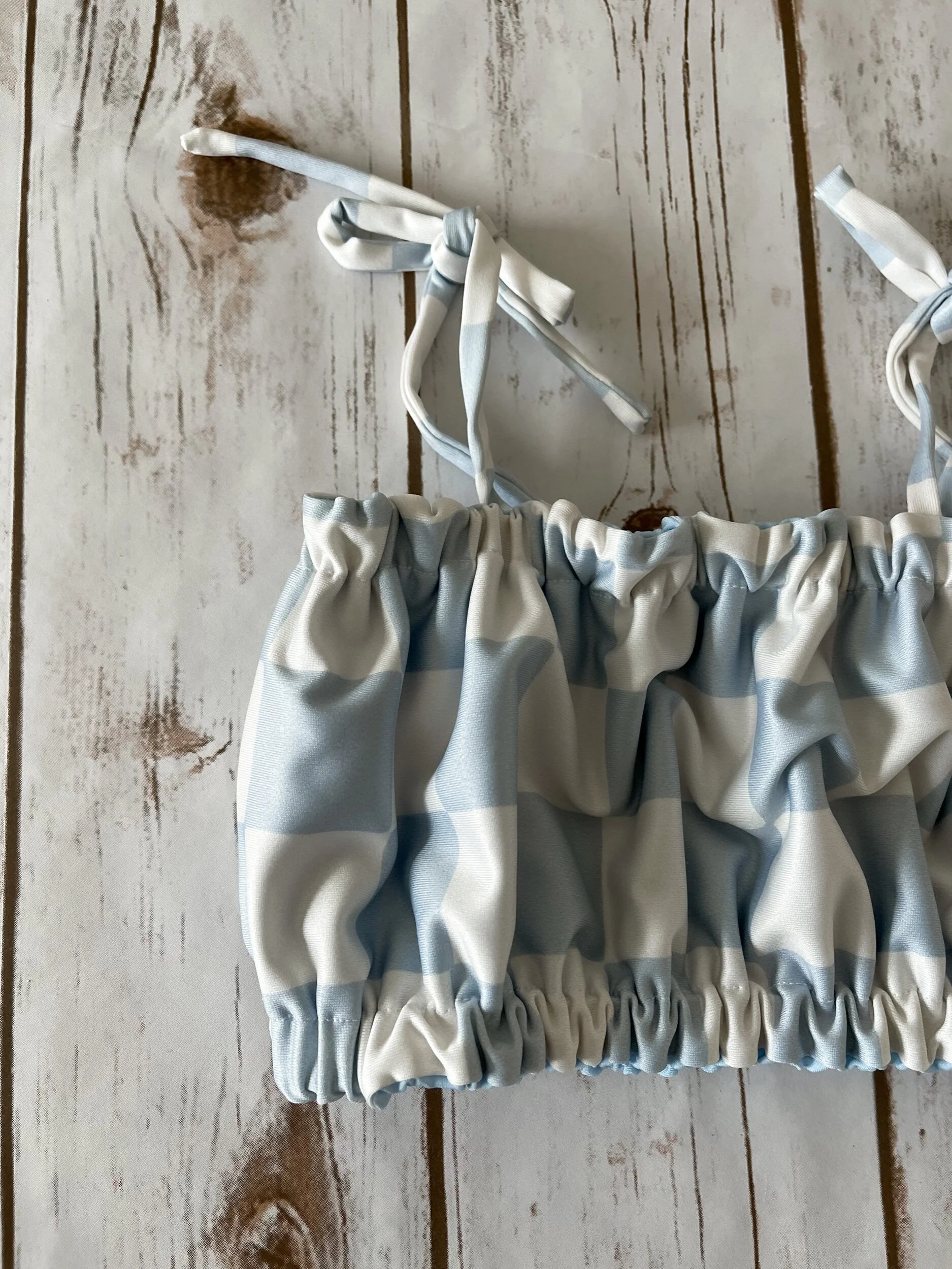 1703CB01-B7DF-4E12-BA34-7C428136ED96