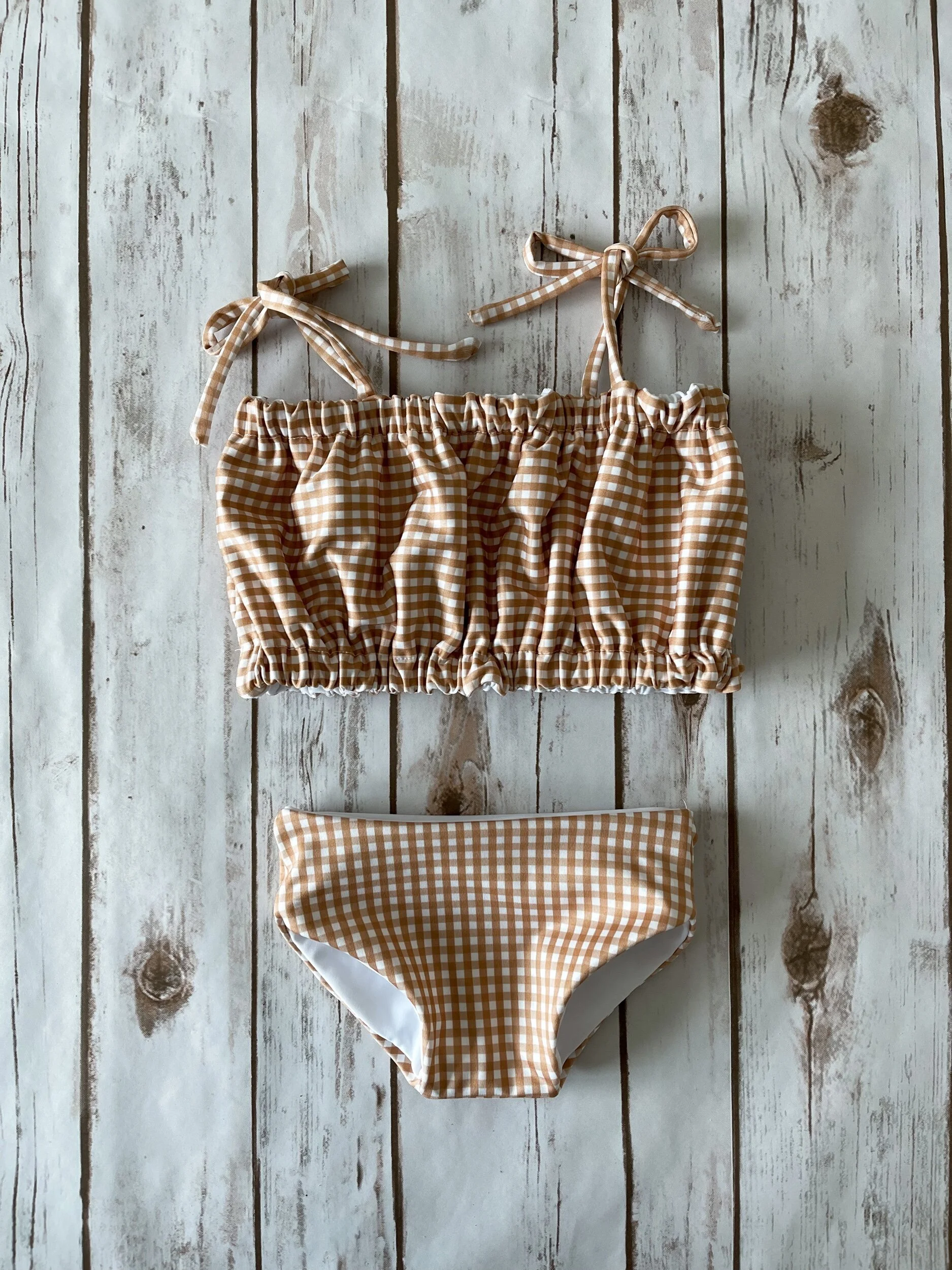 BF814941-4FBB-418A-88FE-1E66F20C0FB0