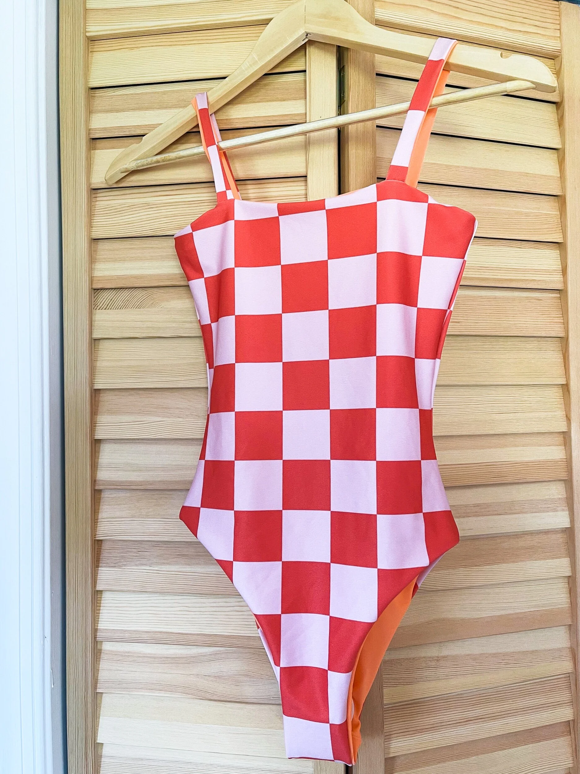 995954BB-573C-4D35-B33C-6FFE48D4E3A1