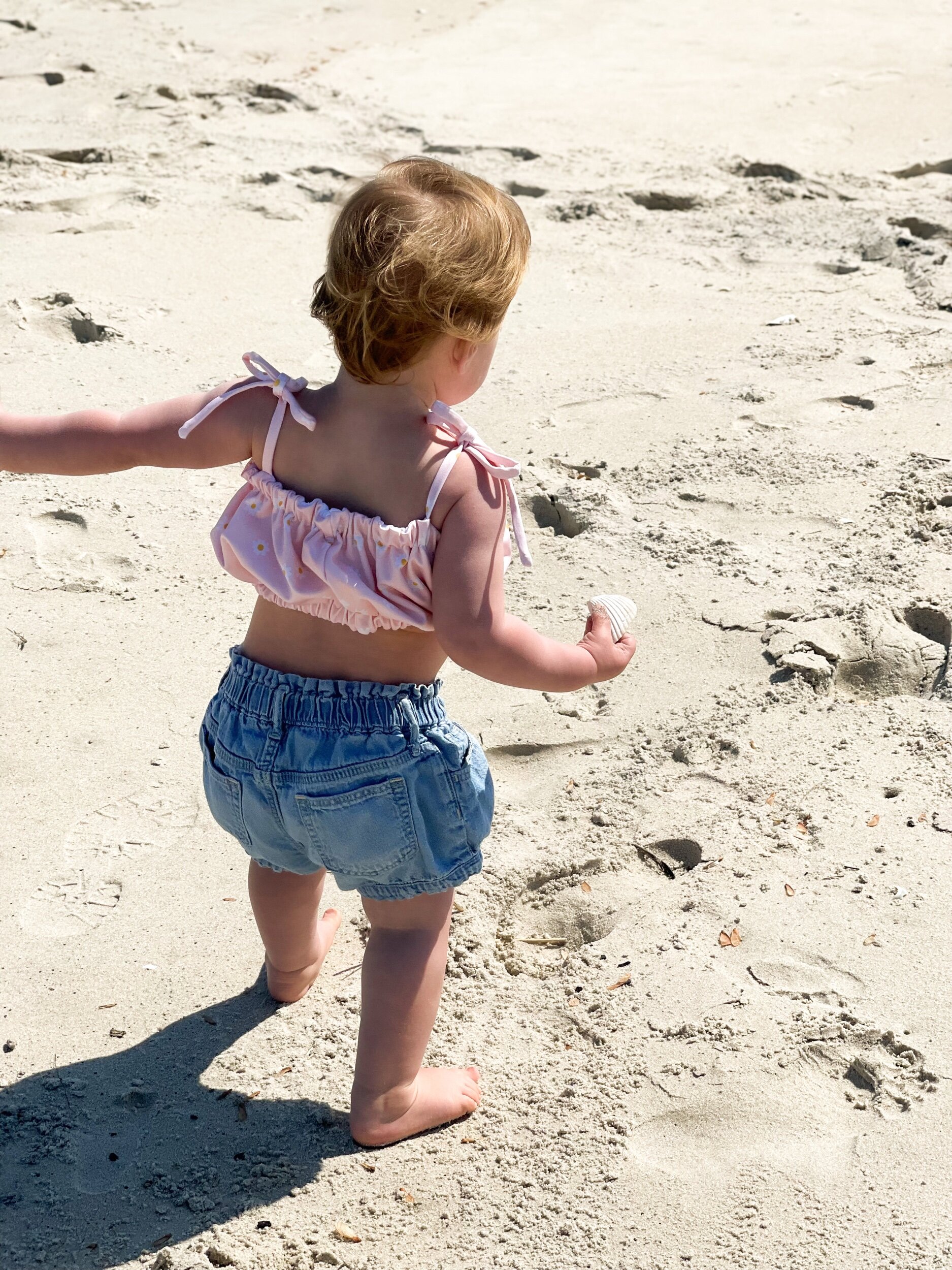 16C1A1E7-1D5A-429B-84A7-D0B76041DDB7