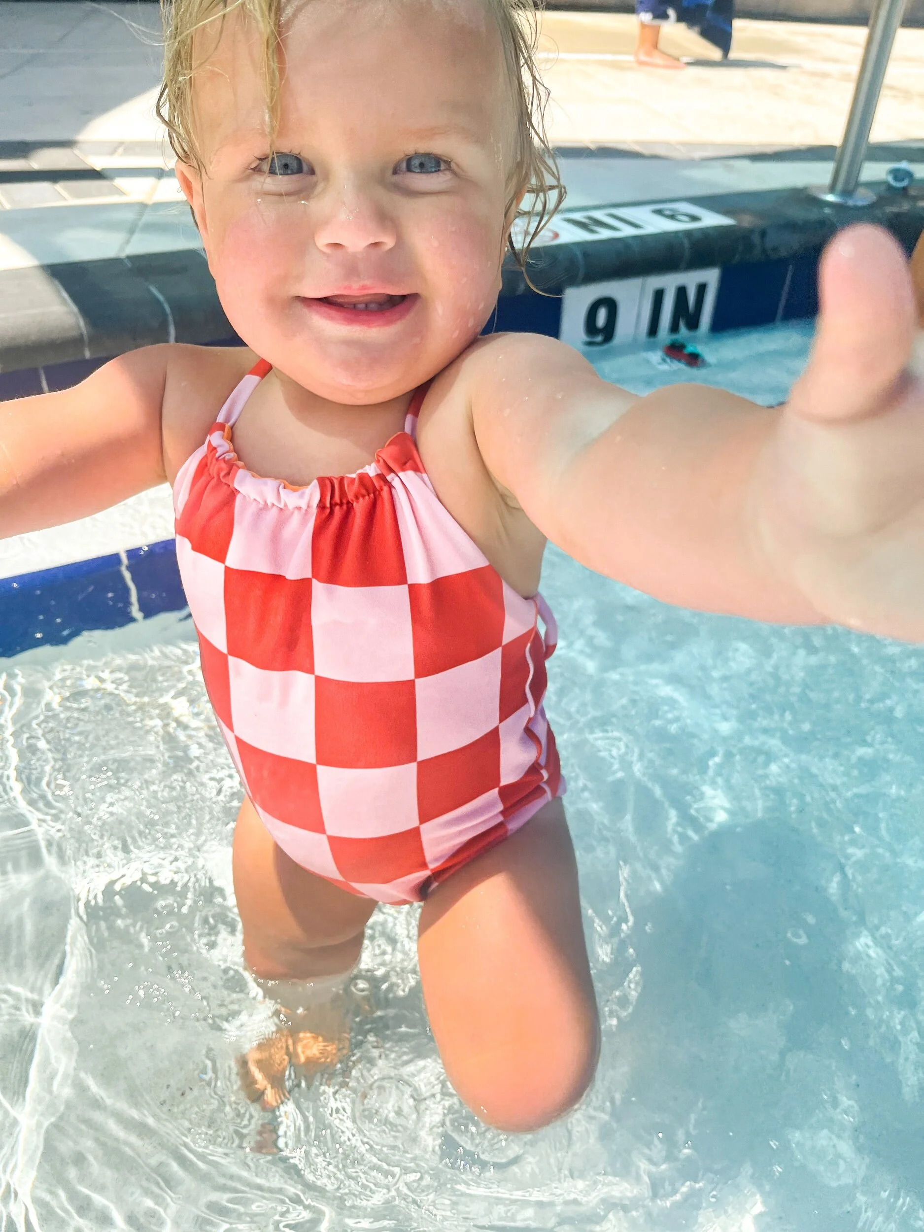 B9EBAD7E-4371-4F6A-9D40-2EFBEA7884EB