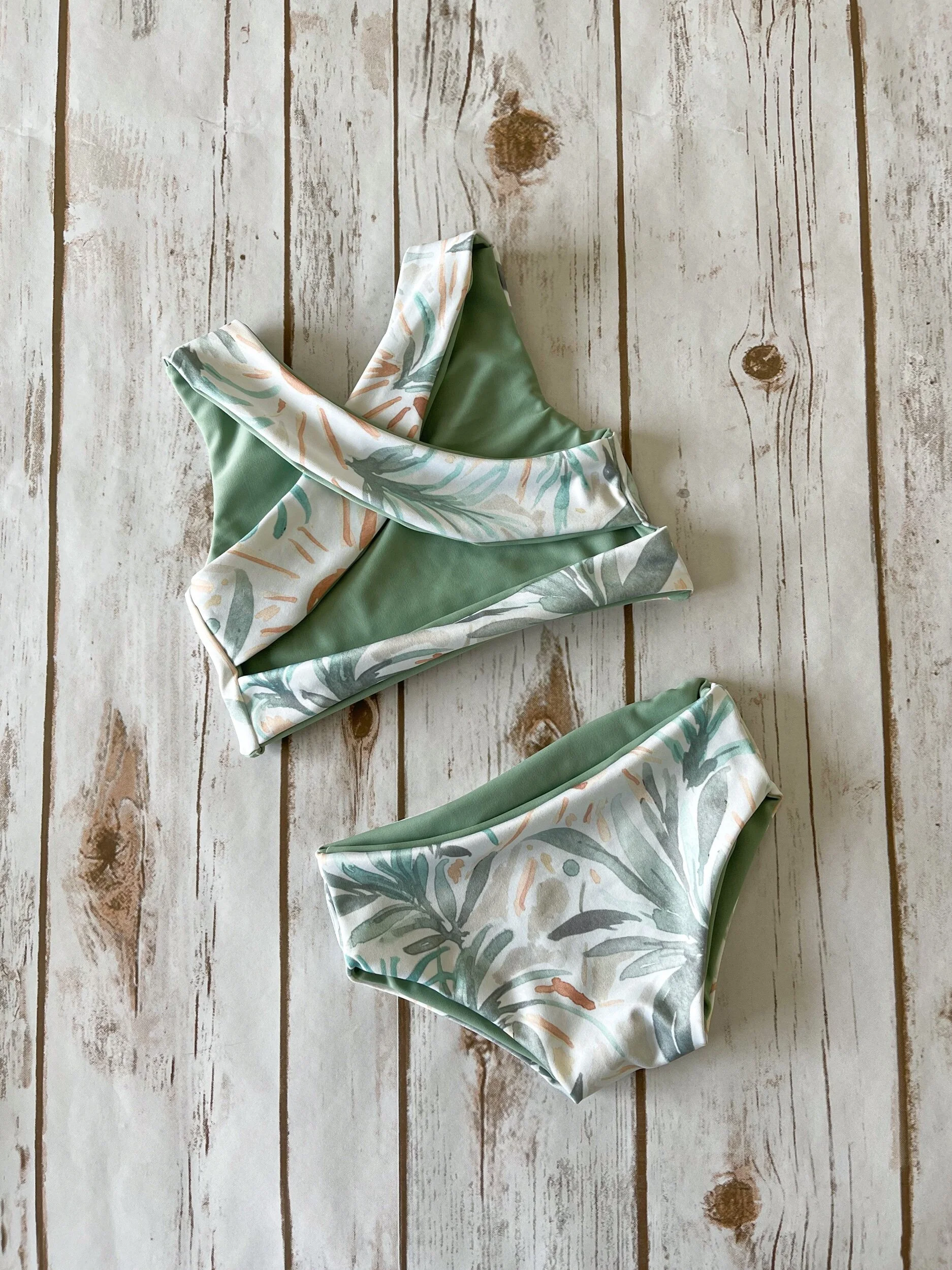 2FEEC2E8-8904-41E6-B94D-AB84D1D351C3