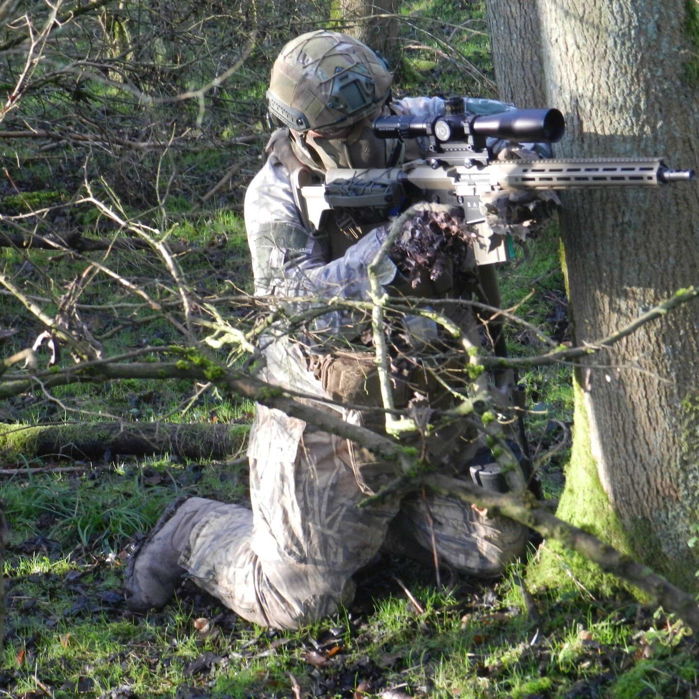 Gameday pics from the 9th Jan are up on FB. Thanks all for a great first day back in 2022!
#AWAHerts #skirmish #AI #airsoftinternational #airsoft #gunporn #airsoftplayers #gameday #gunstergram #pewpew #airsoftoperator #airsoft #airsofters #worldairs
