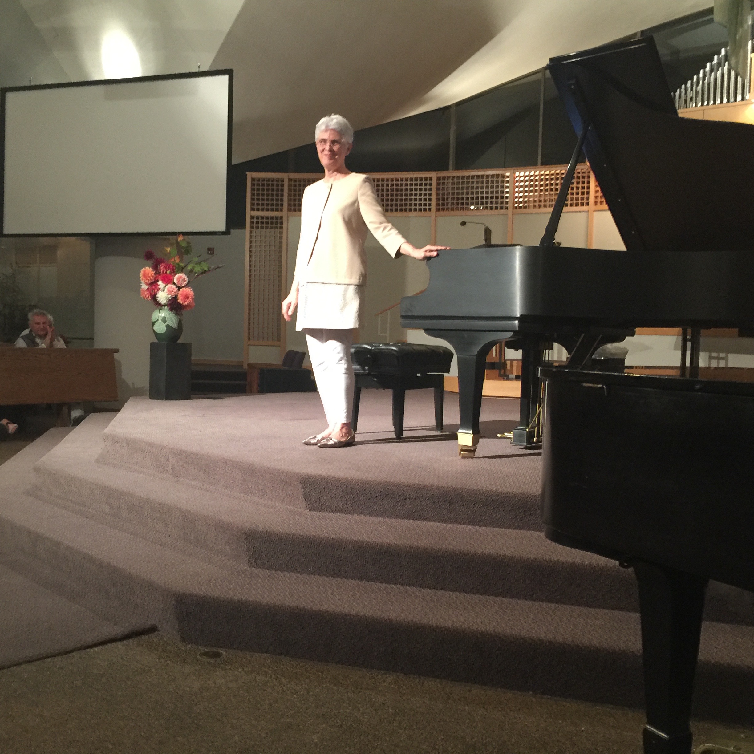 Suzanne in concert.