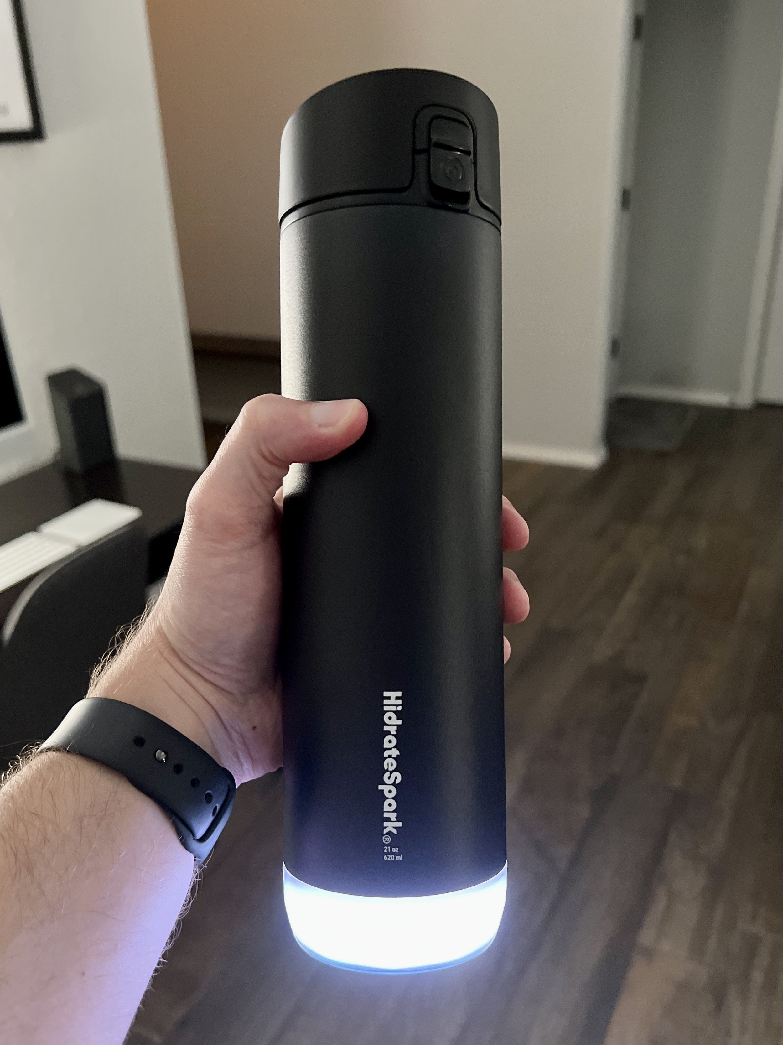 Apple Now Selling Two New HidrateSpark Smart Water Bottles With