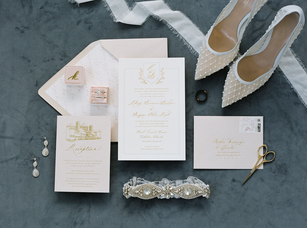 bayharbor-custom-wedding-invitations-01.jpg