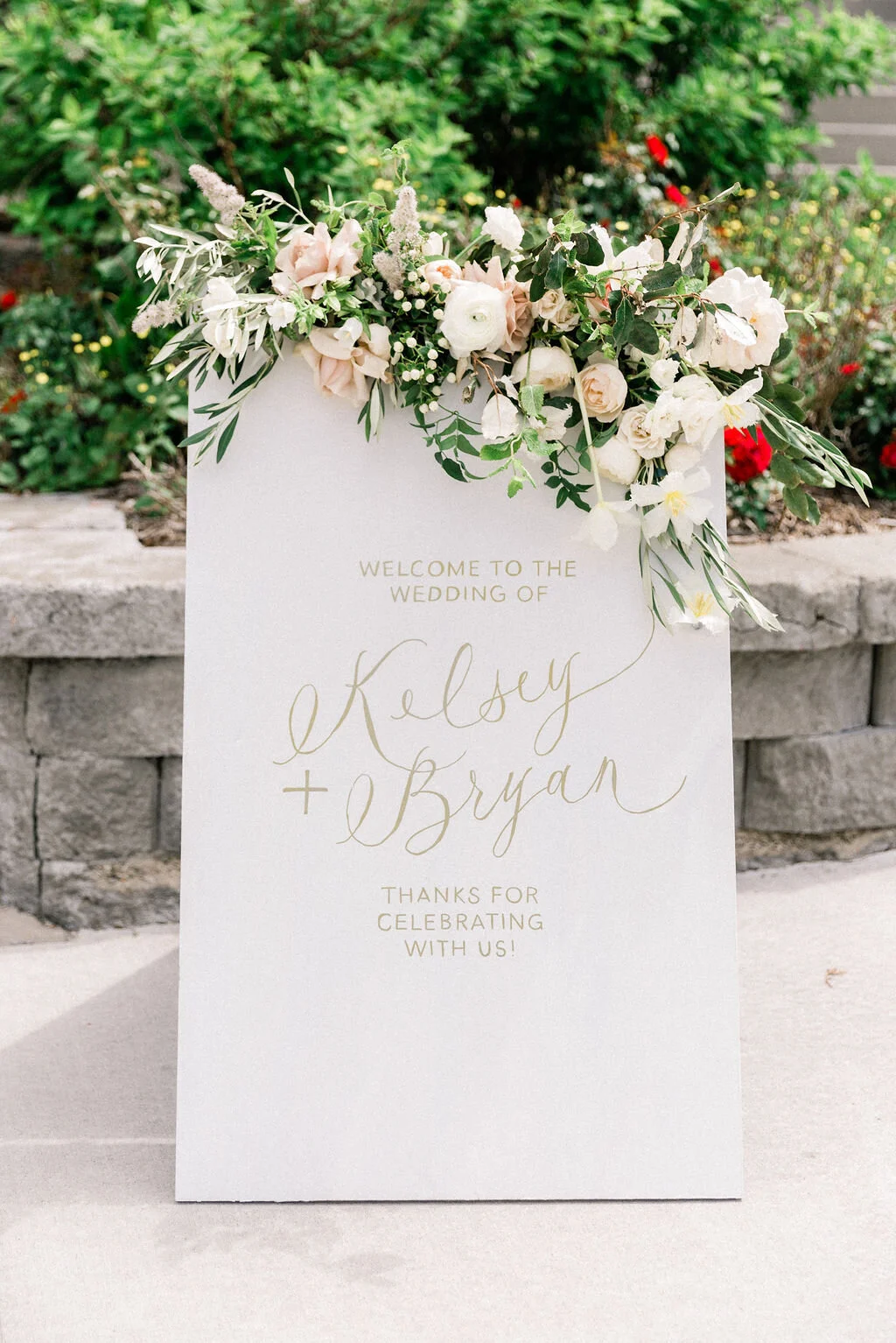 wedding-ceremony-welcome-sign-ciarraclaire.jpg