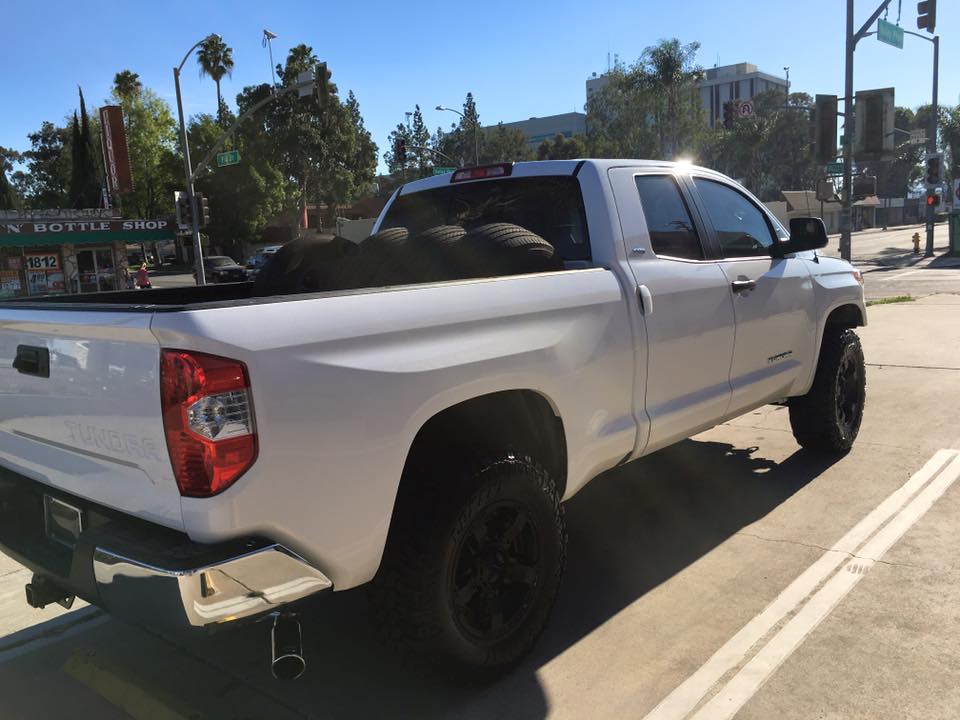 Black Rims Get Your Truck Looking Great