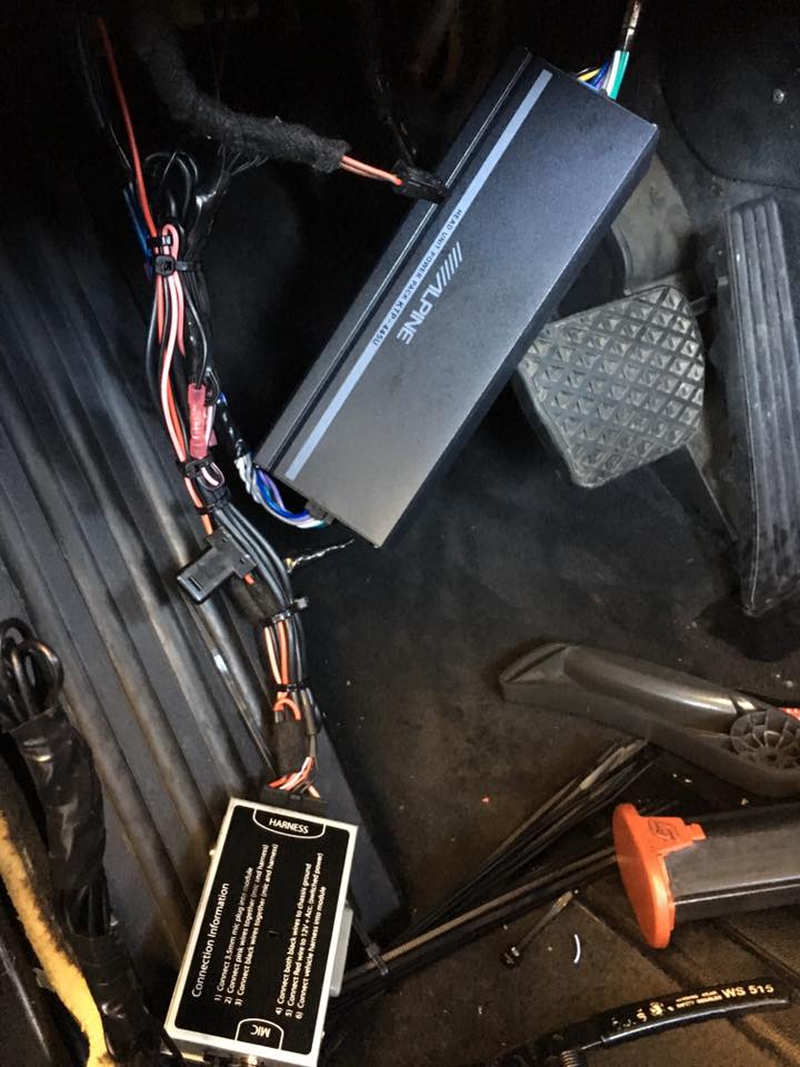 Clean car audio with an amplifier from Audiosport Escondido