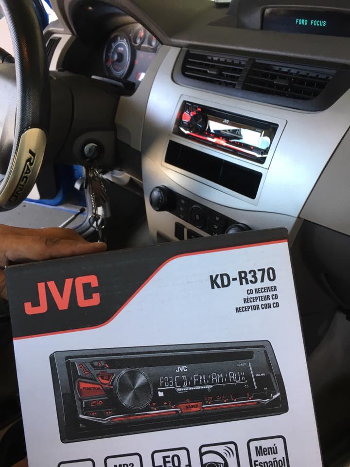 JVC汽车立体声安装在Escondido在Audiosport