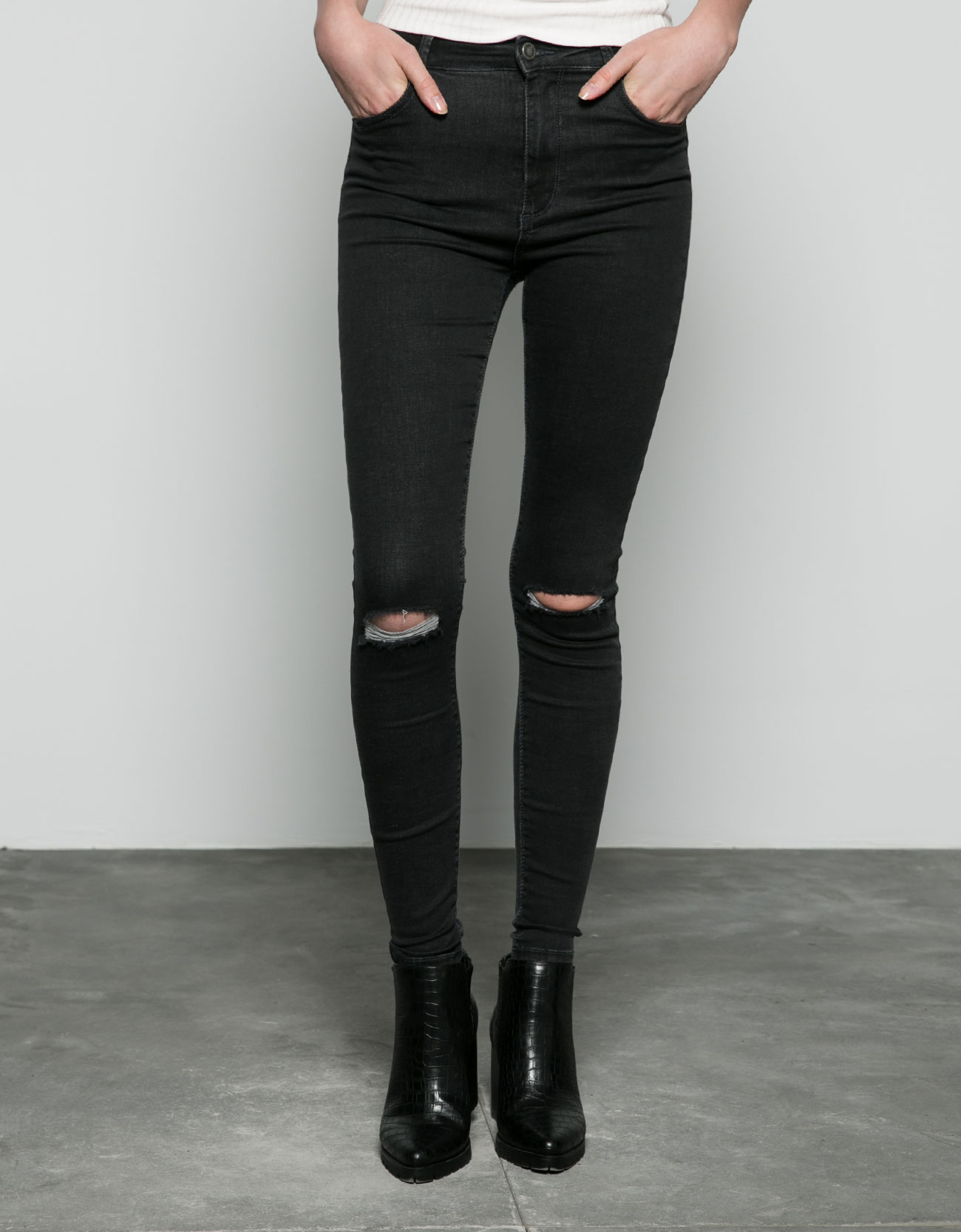 black jeans.jpg