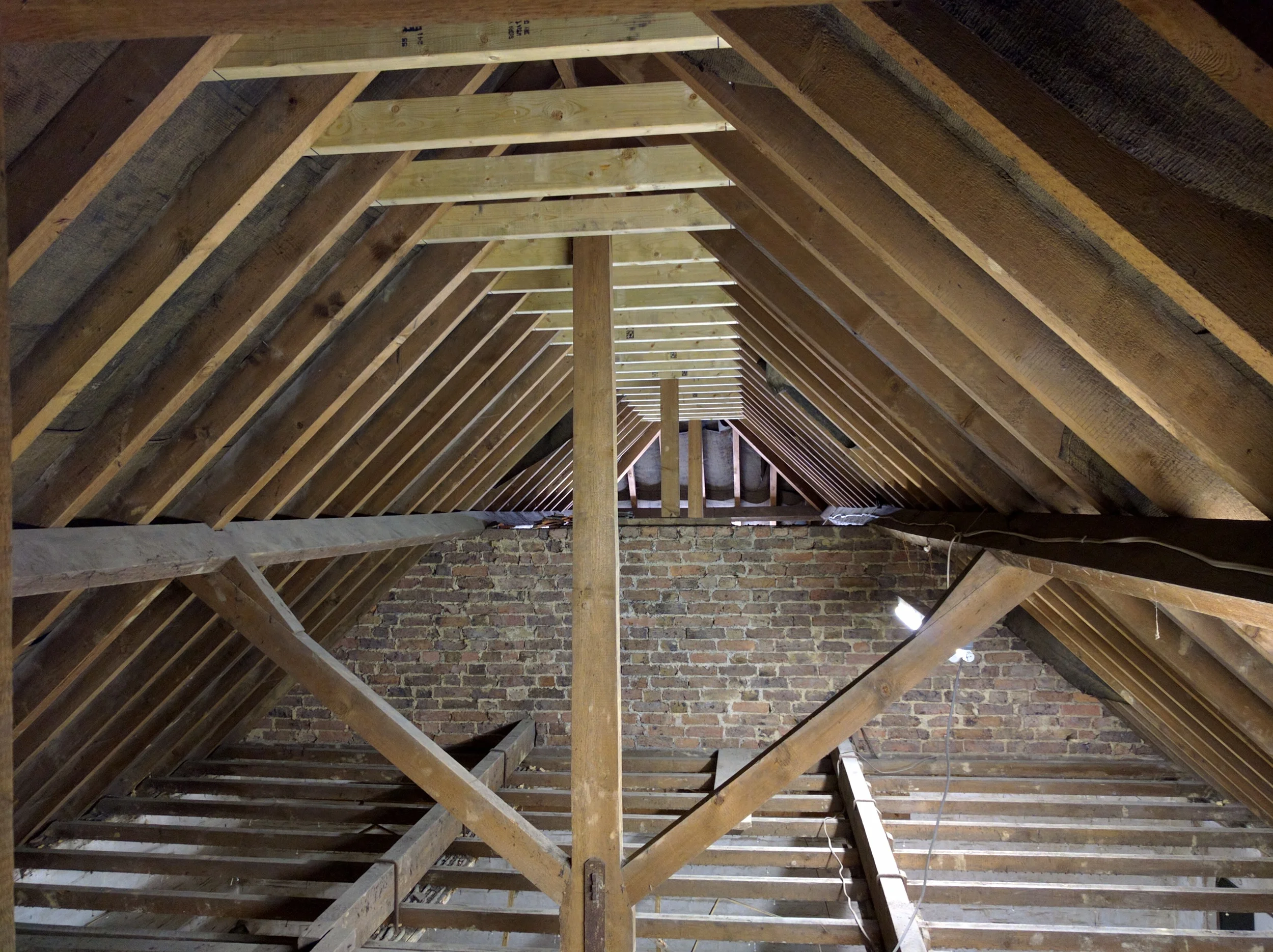 One bat survey, asbestos survey, structural survey later, out comes the ceiling and in go some collar tie beams to stiffen the structure before the ceiling beams come out.