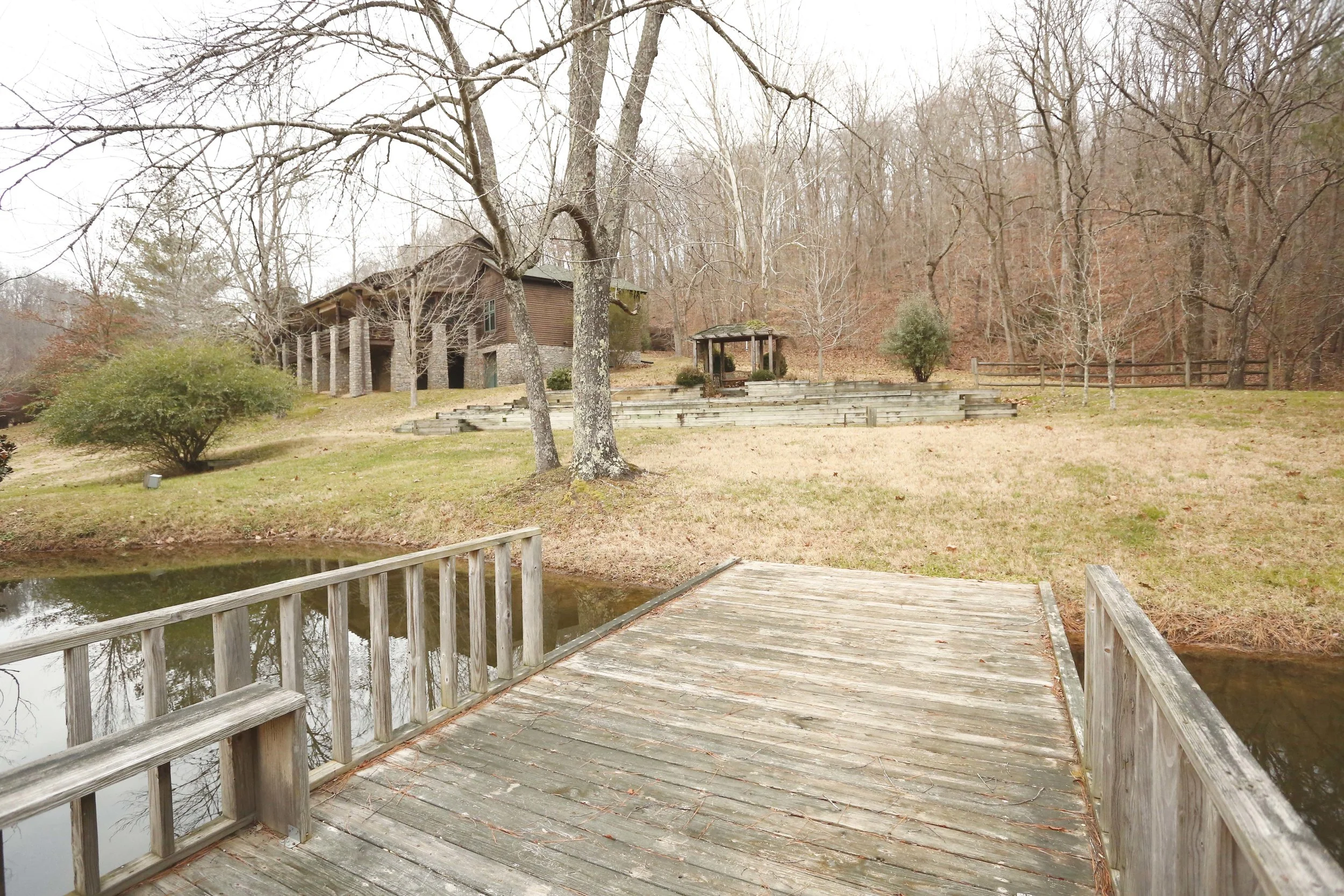 L OS gazebo from Dock.jpg