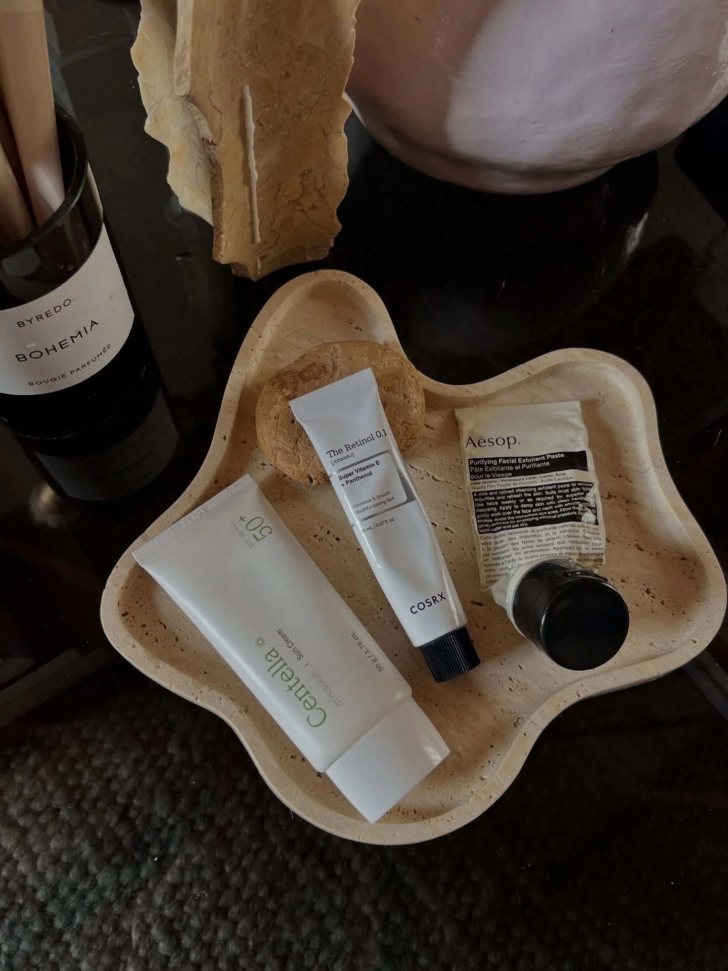 &Egrave; luned&igrave;, e faccio un piccolo recap. In tutta questa giungla di novit&agrave;, lanci continui e ricerca incredibile nel mondo della cosmesi&hellip; quando un prodotto finisce davvero, capisco sempre una cosa: era valido sul serio.

Ques