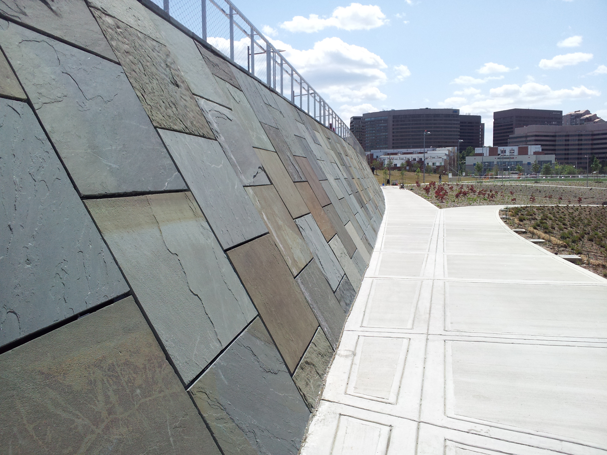 MSE Wire Face with Stone Cladding