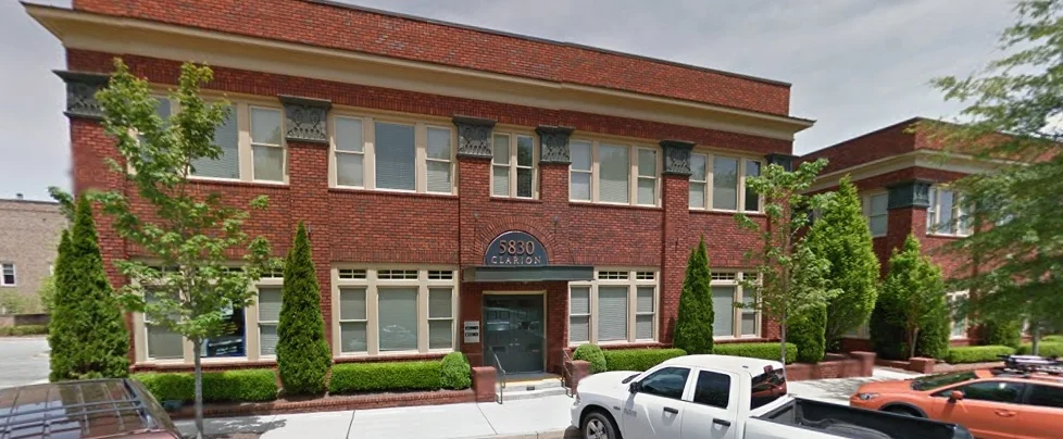 5830 Clarion St.jpg