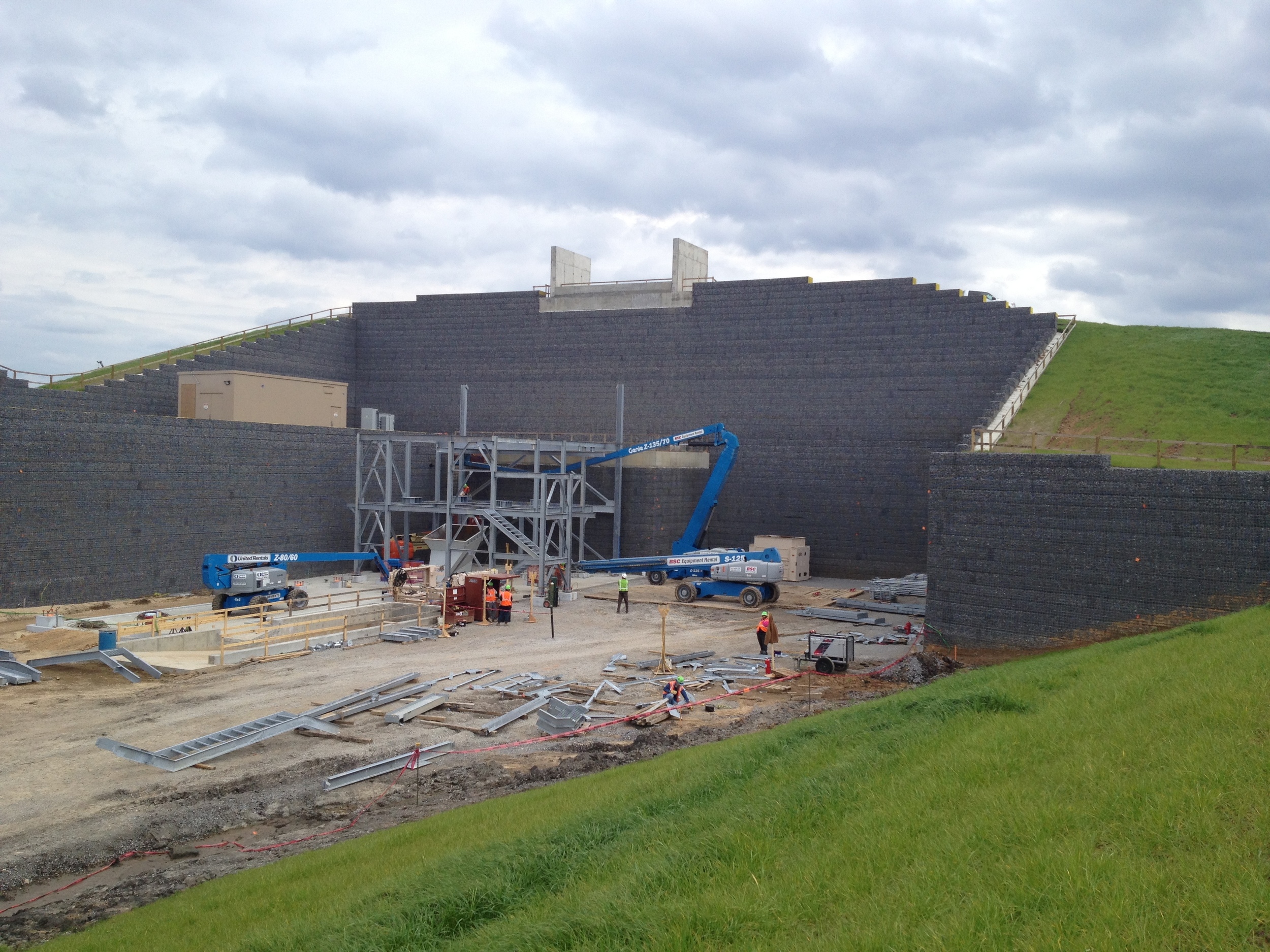 Mse Panel Retaining Walls
