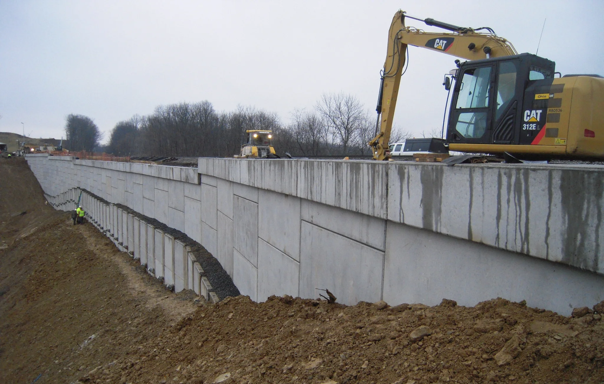 Pinnacle Design Build Group Inc Combination Retaining Walls